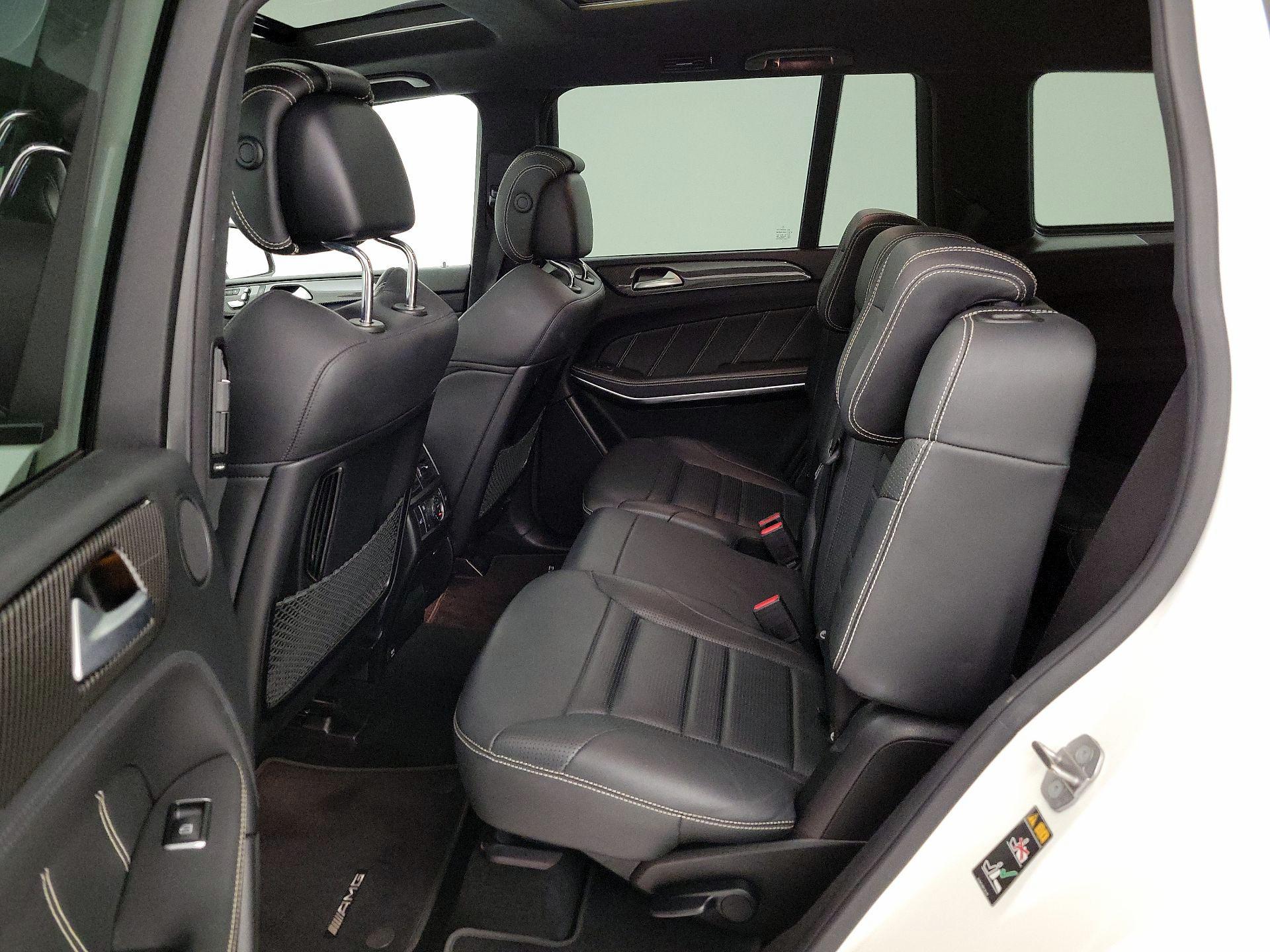 Thumbnail: 2018 Mercedes-Benz GL-Class - 20