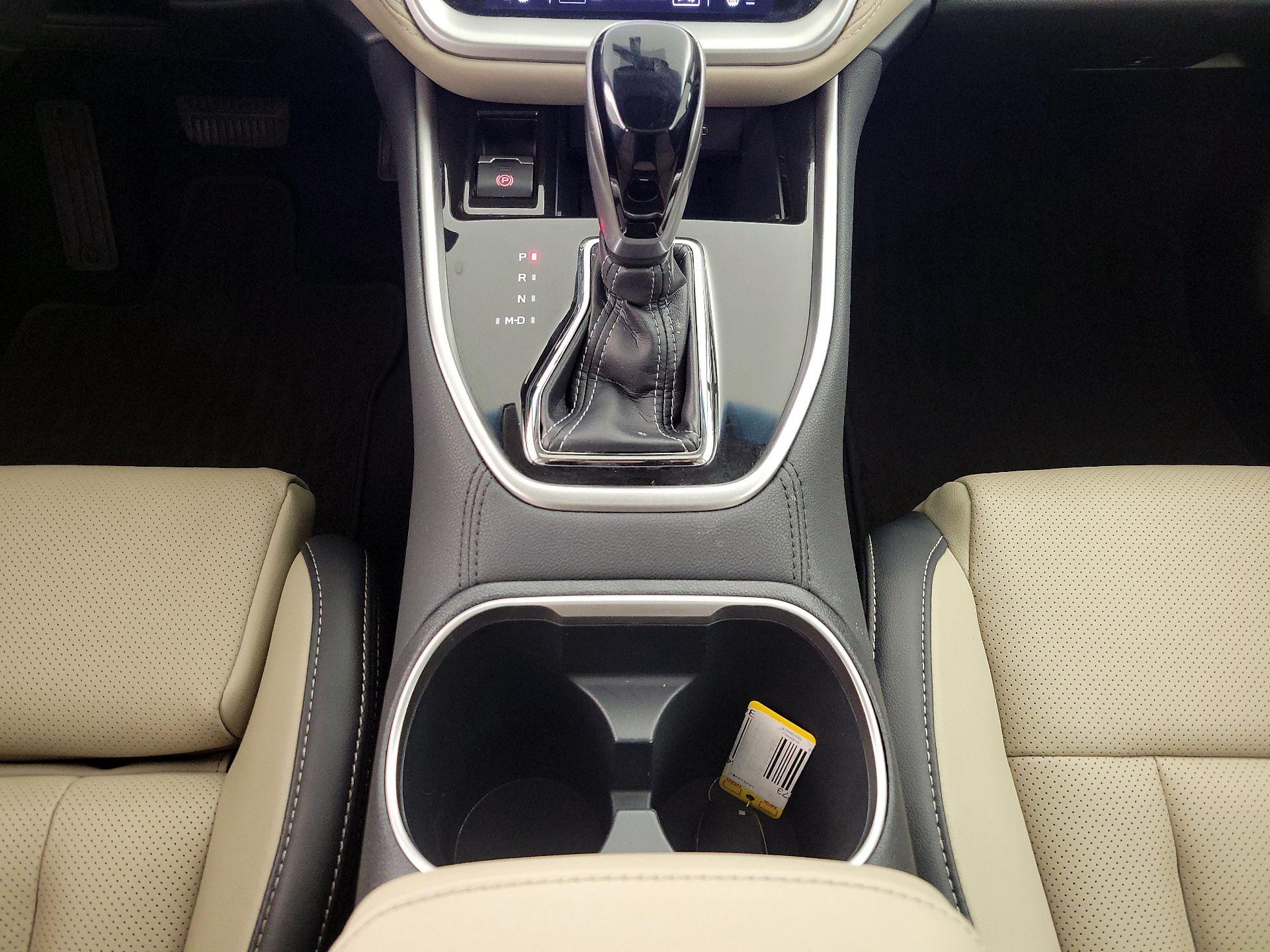 Thumbnail: 2022 Subaru Outback - 18