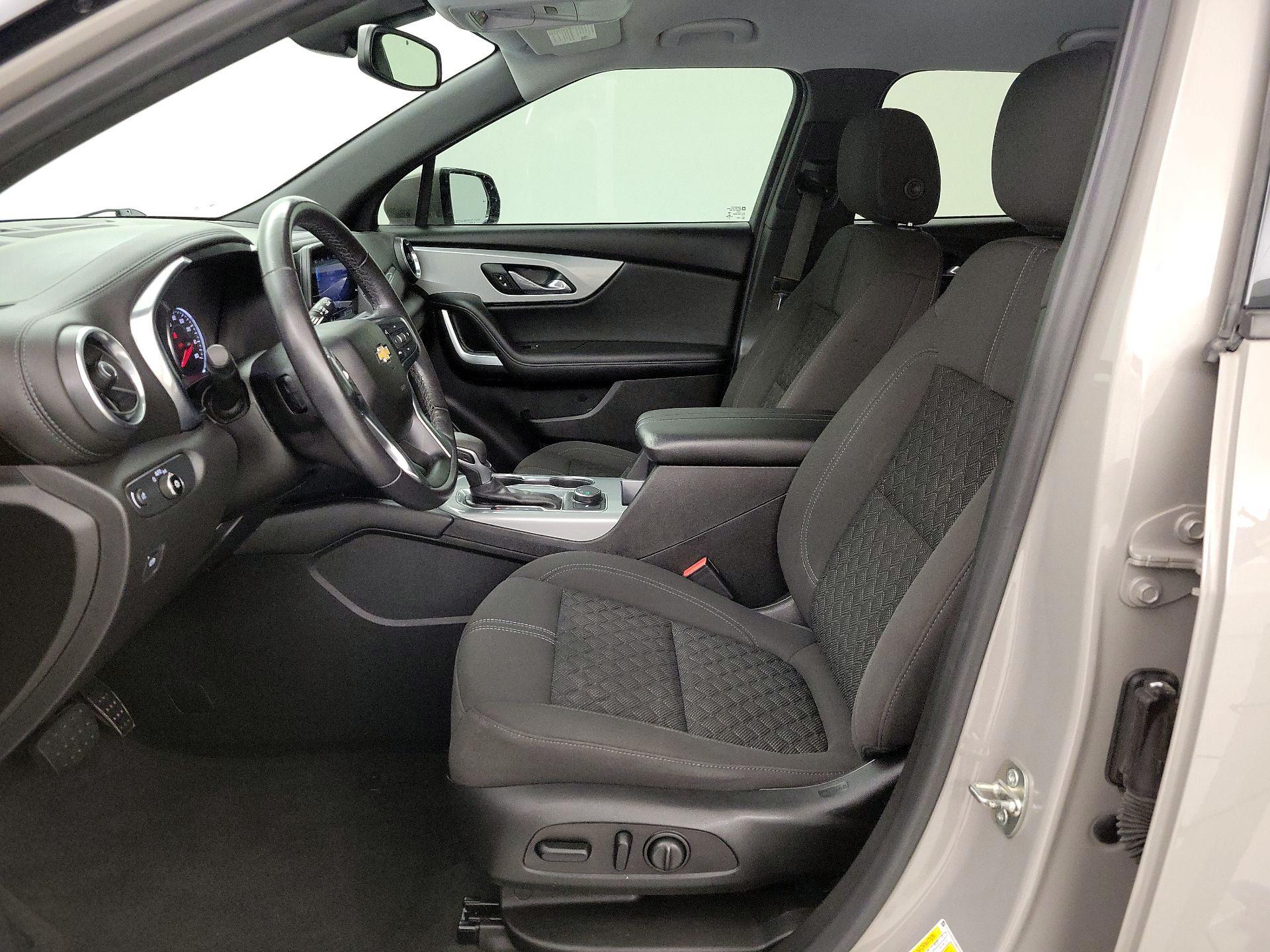 Thumbnail: 2021 Chevrolet Blazer - 11