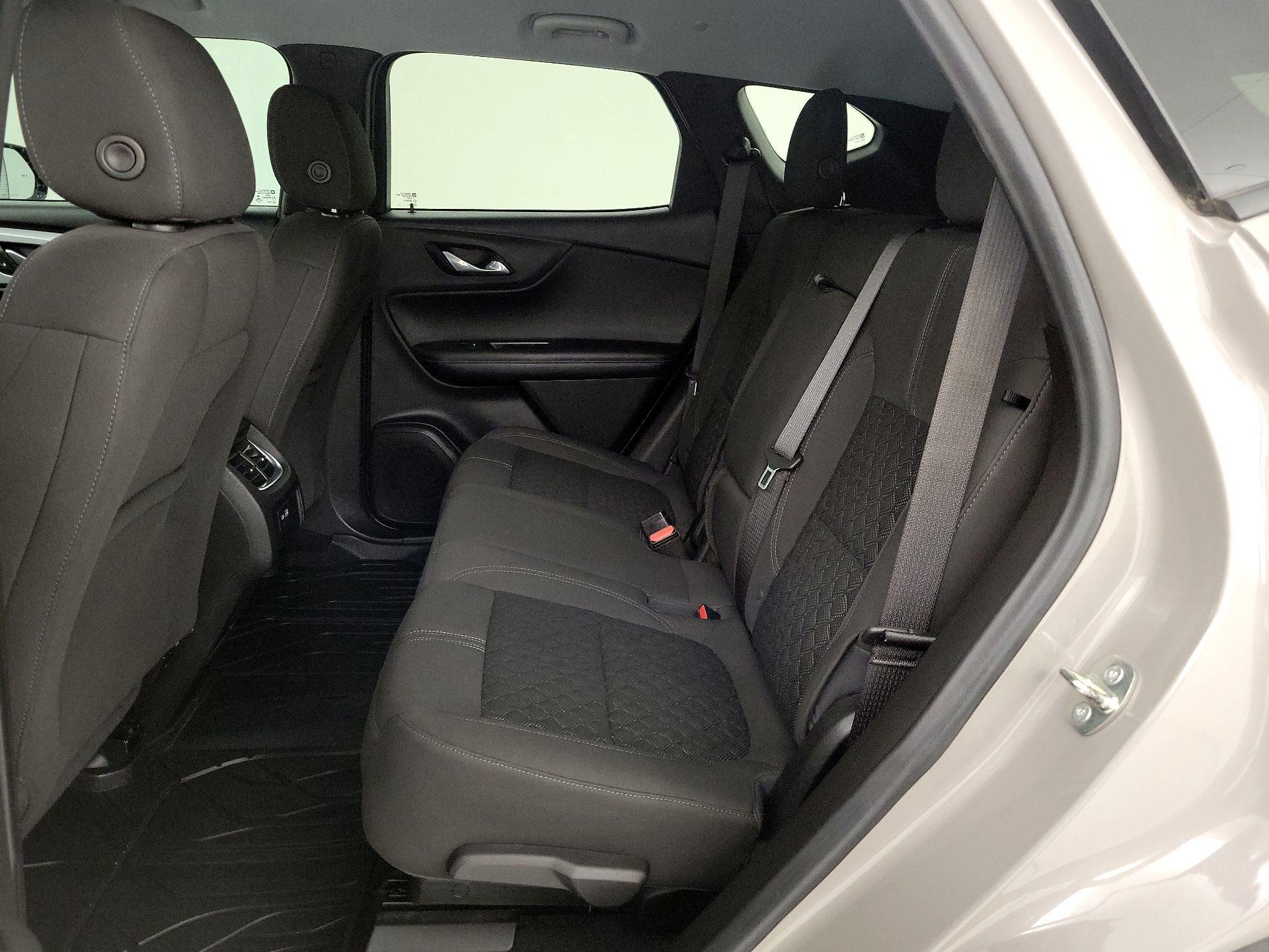 Thumbnail: 2021 Chevrolet Blazer - 18