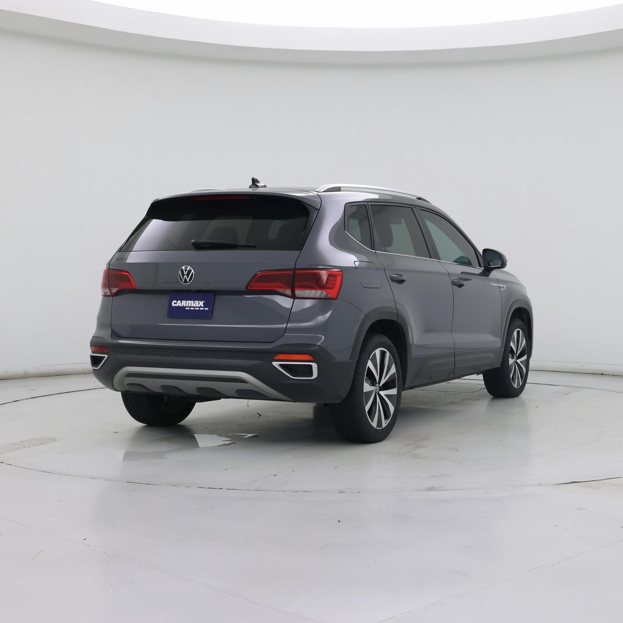 Thumbnail: 2023 Volkswagen Taos - 8