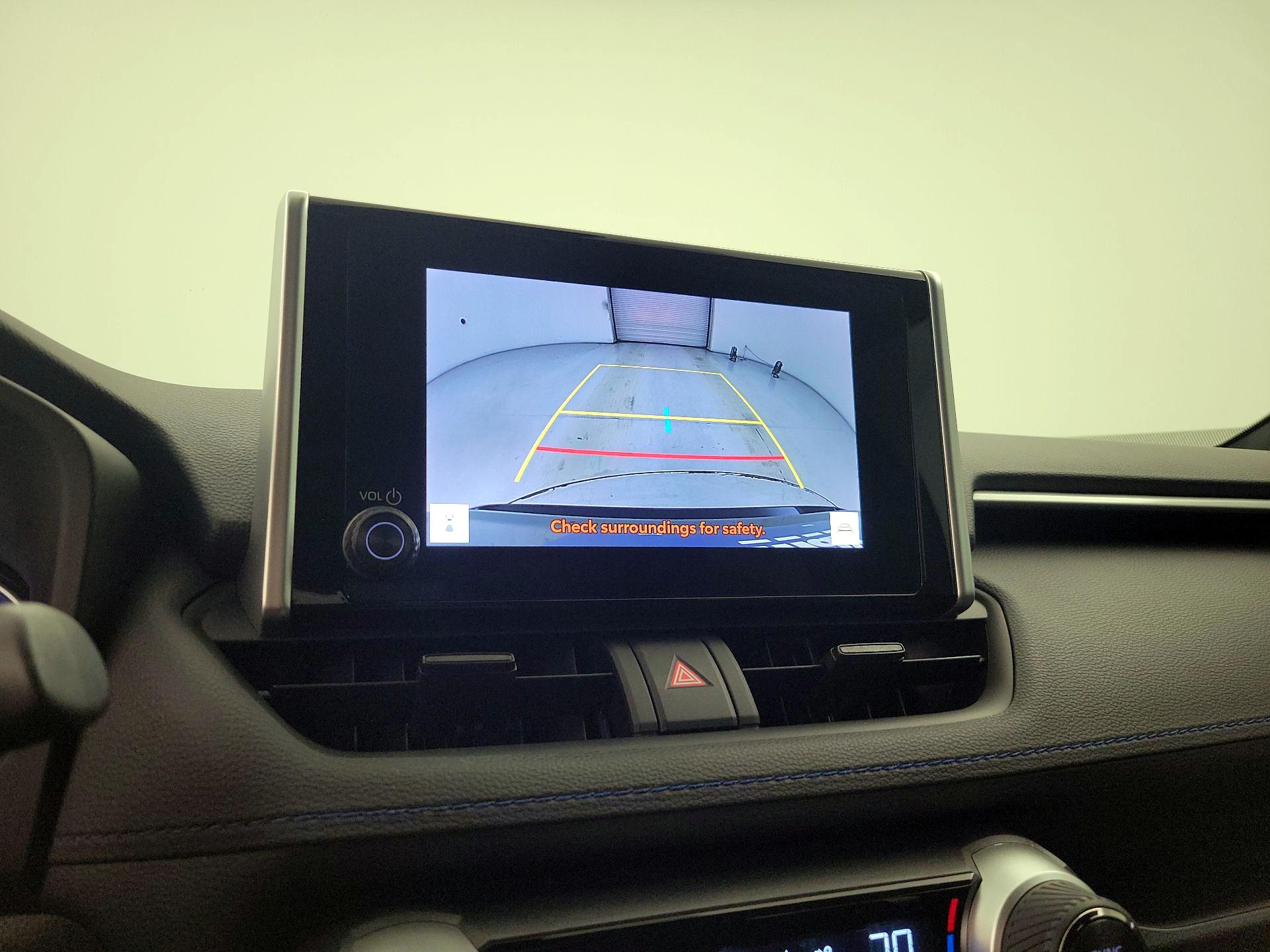 Thumbnail: 2023 Toyota RAV4 - 14