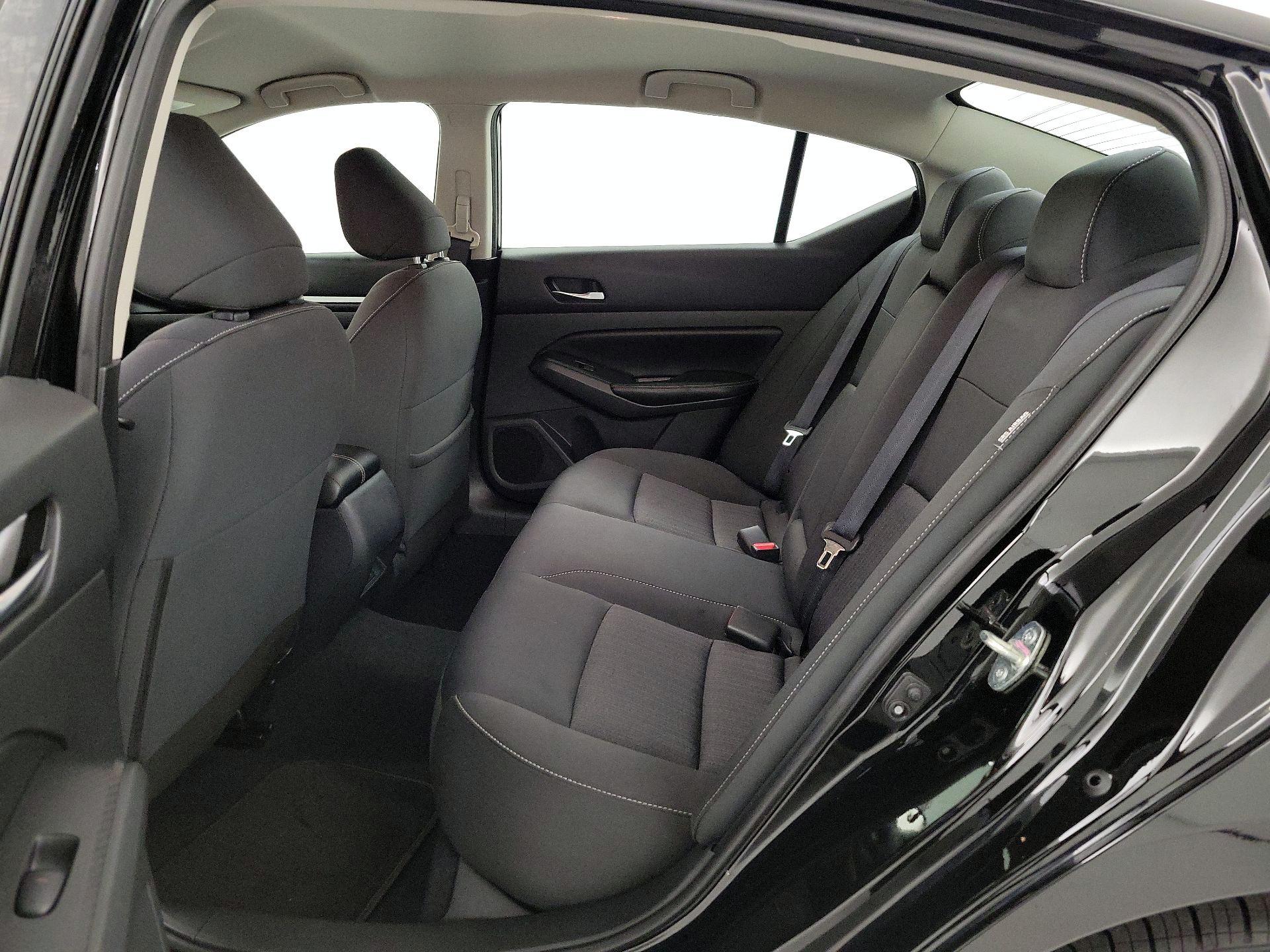 Thumbnail: 2022 Nissan Altima - 18