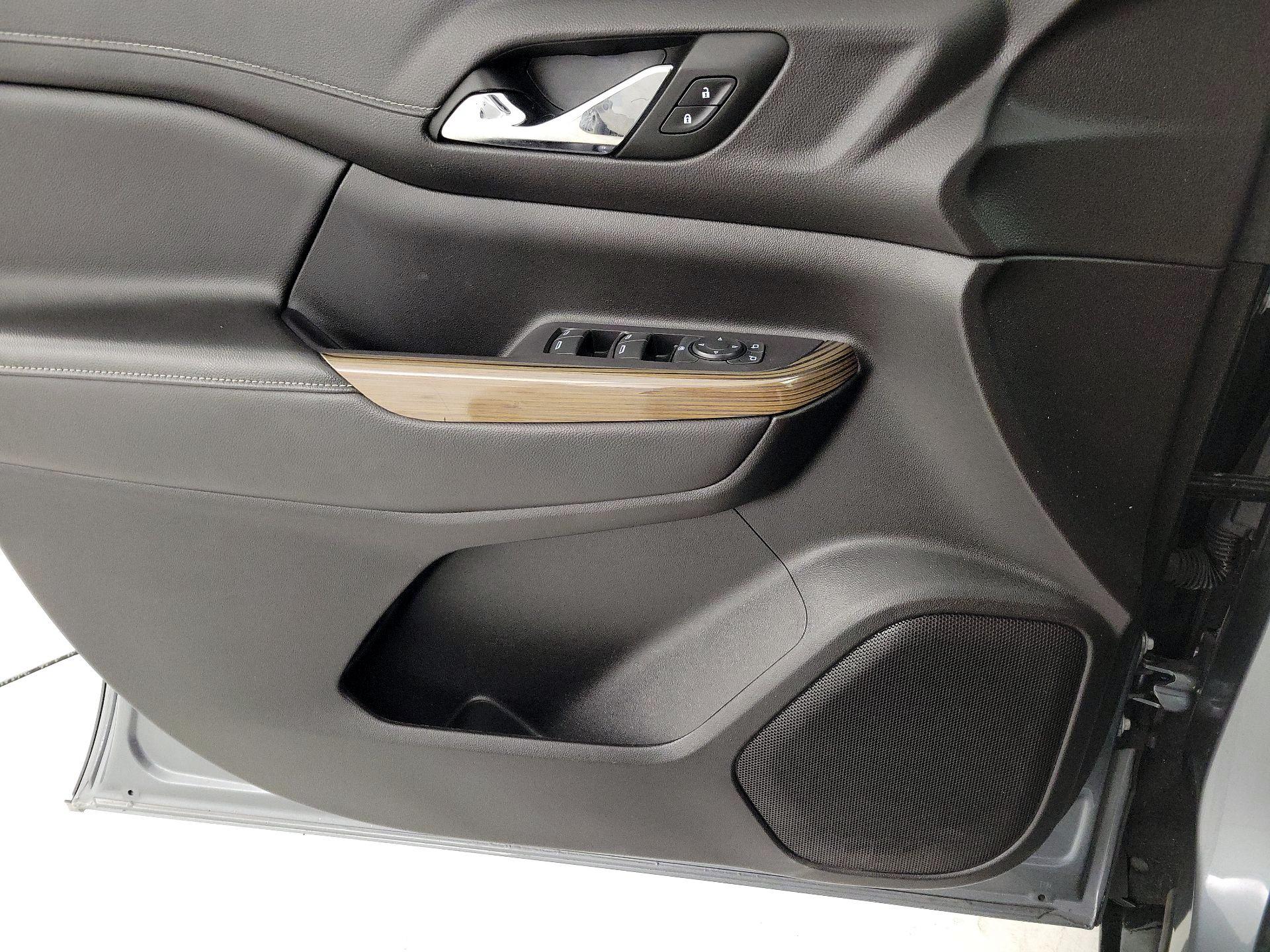 Thumbnail: 2022 GMC Acadia - 12