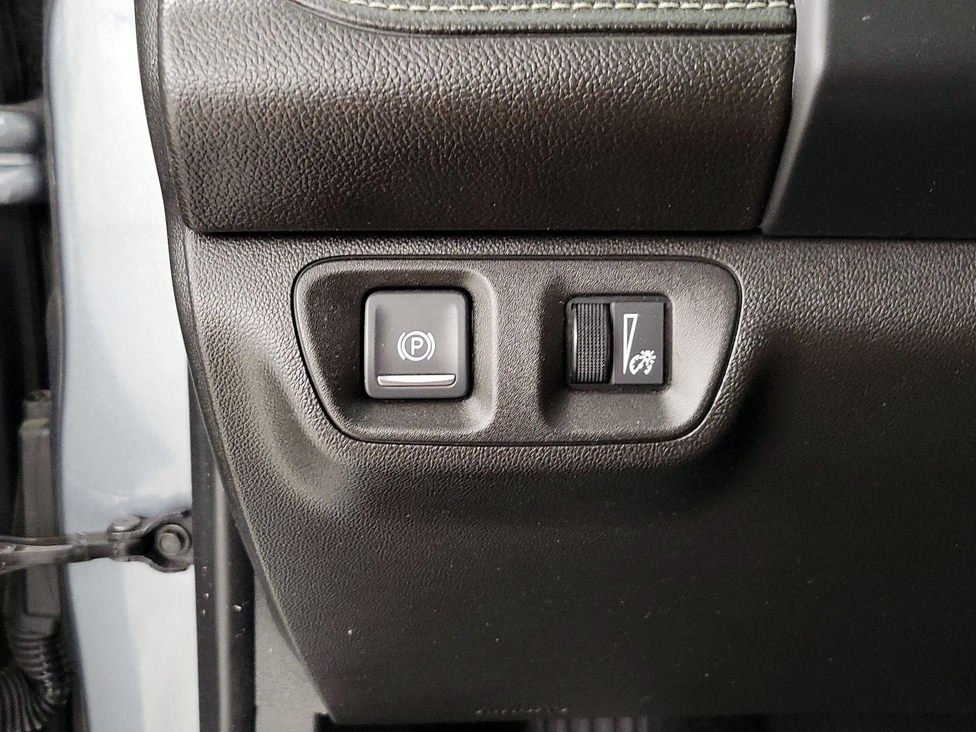 Thumbnail: 2022 GMC Acadia - 13