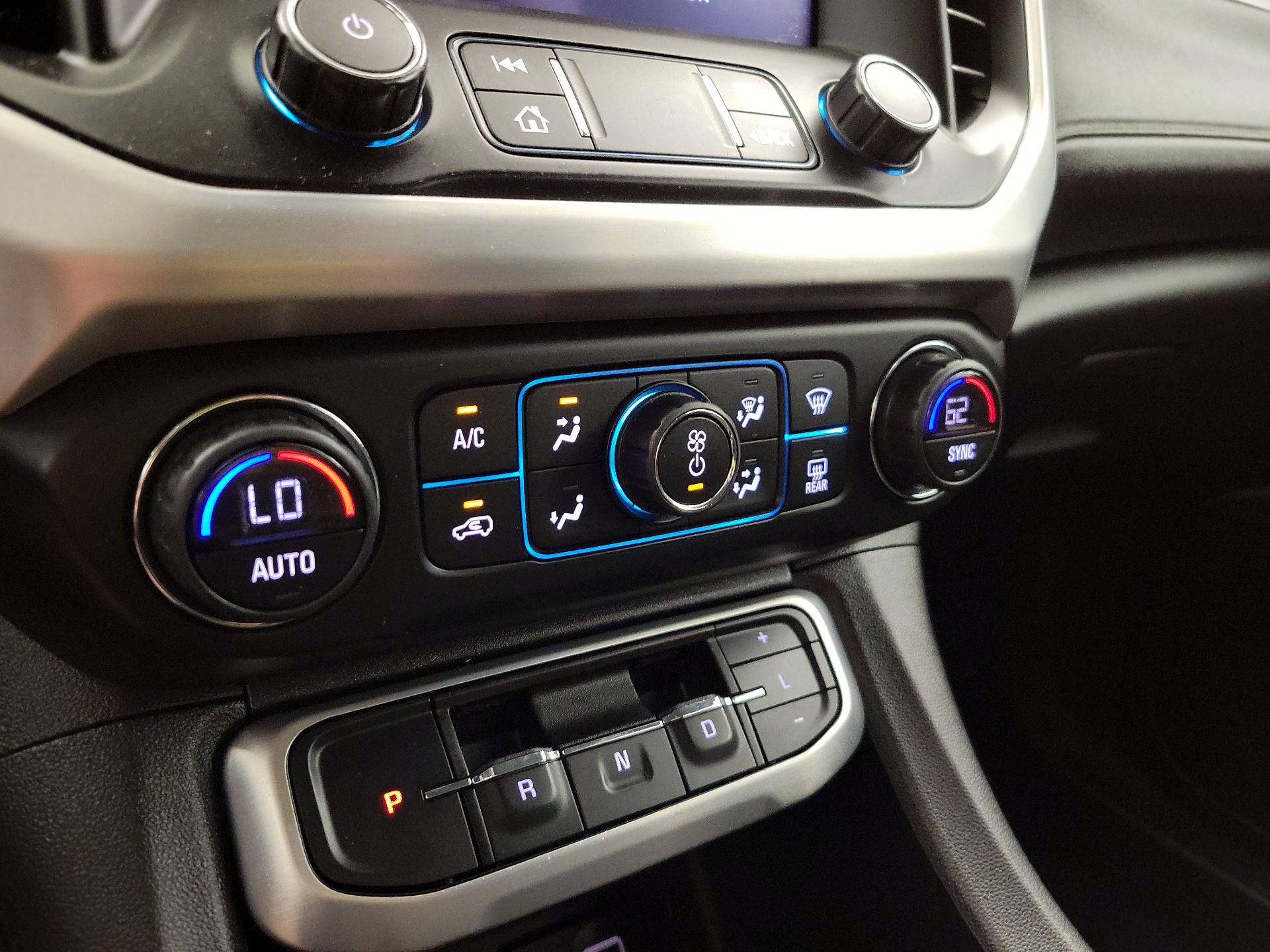 Thumbnail: 2022 GMC Acadia - 16