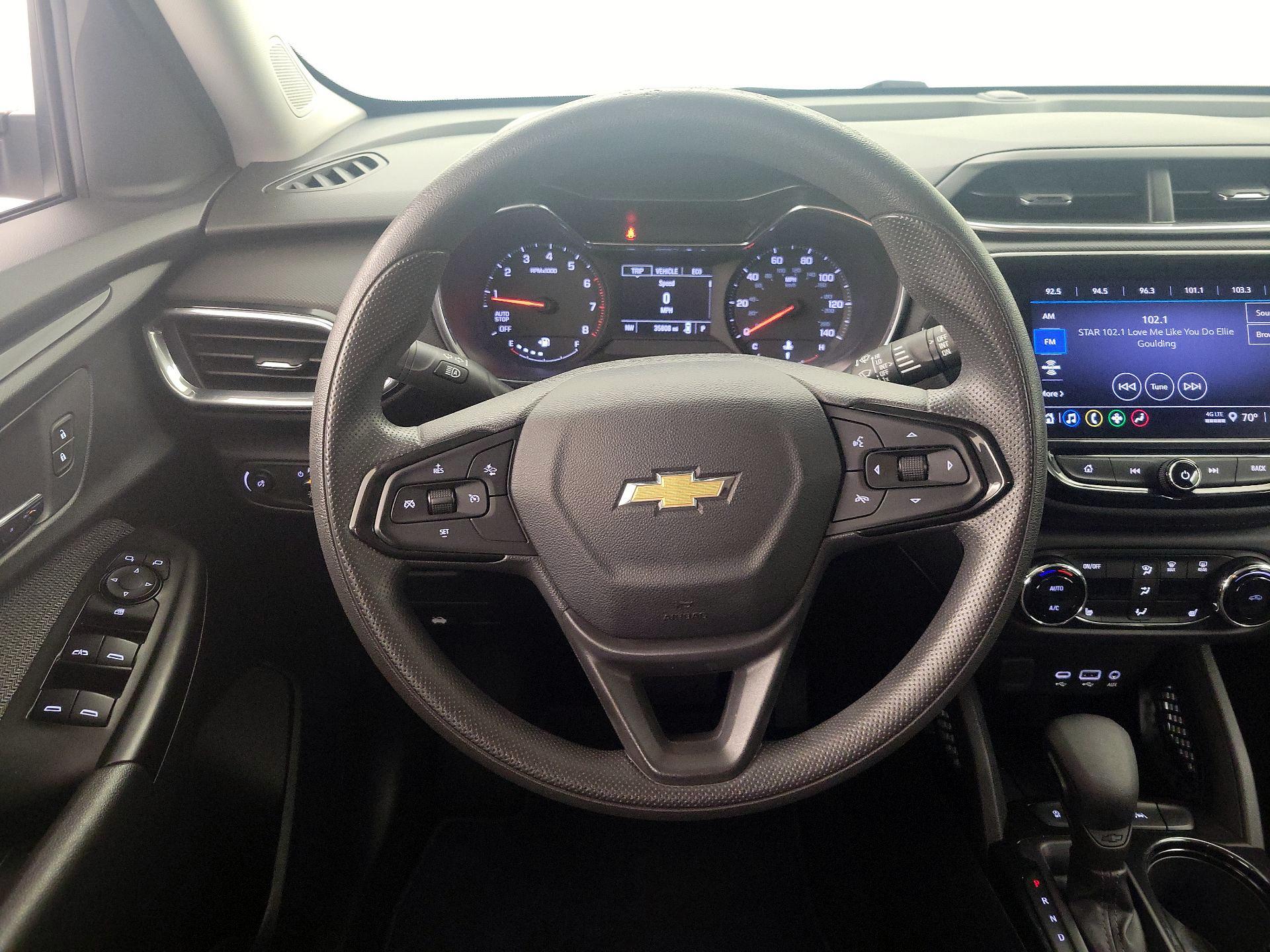 Thumbnail: 2023 Chevrolet TrailBlazer - 10