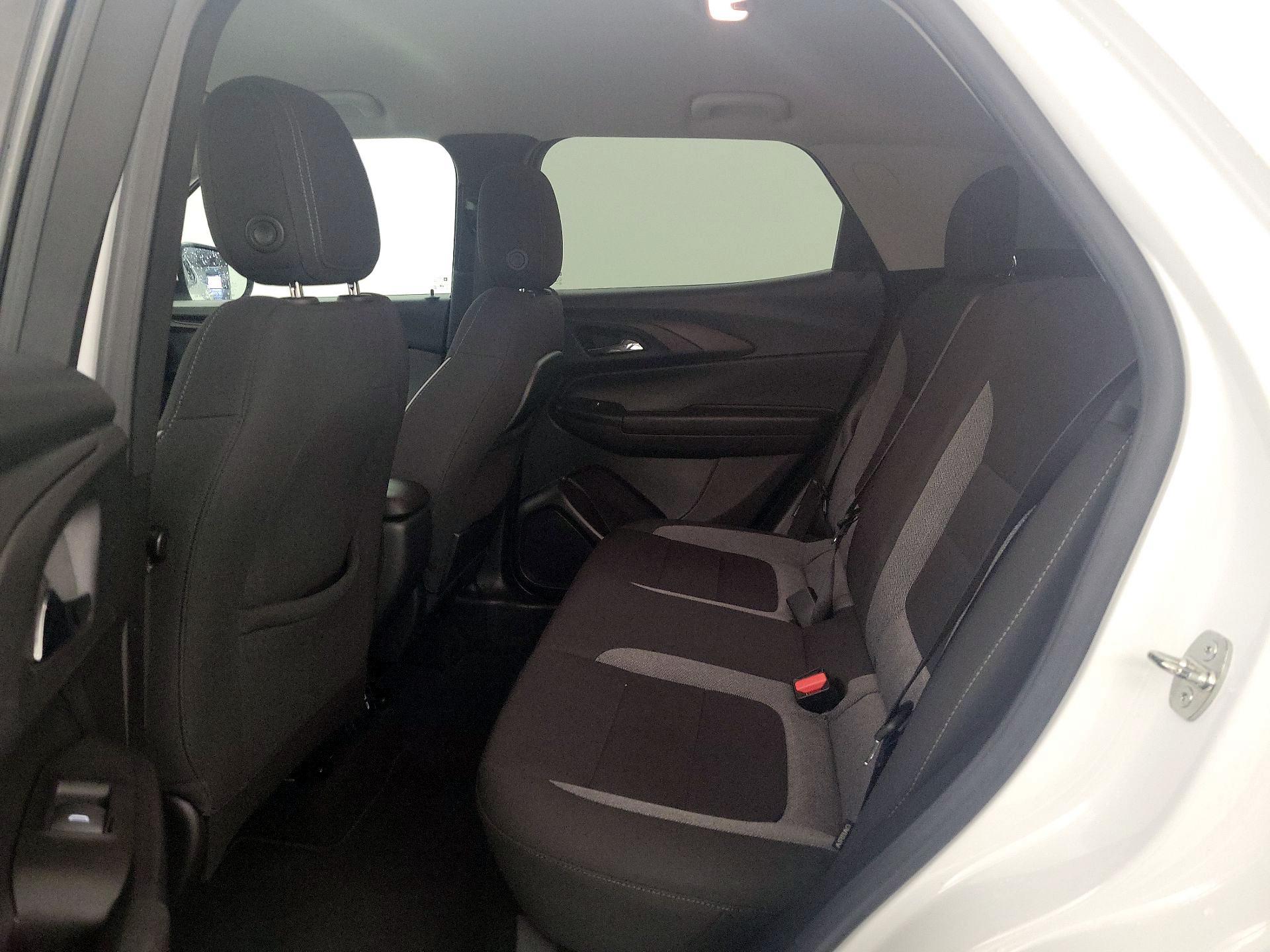 Thumbnail: 2023 Chevrolet TrailBlazer - 18