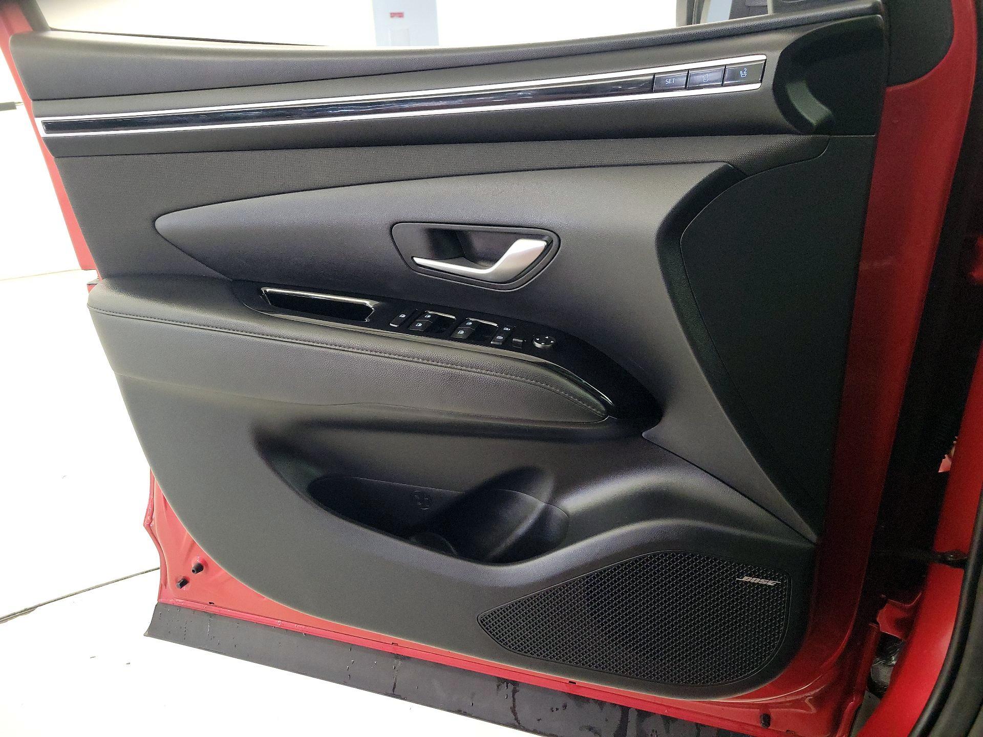 Thumbnail: 2022 Hyundai Tucson - 12