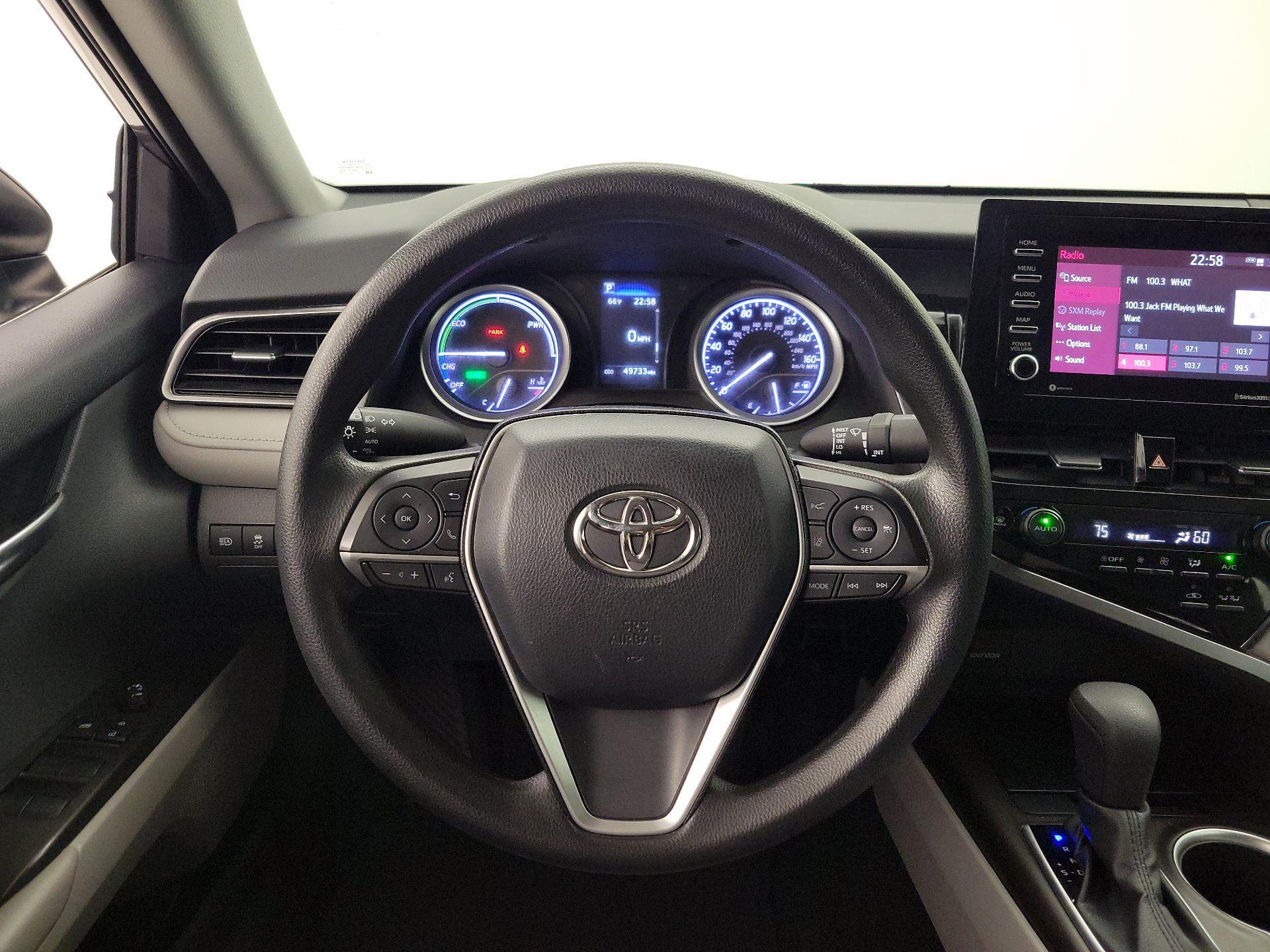 Thumbnail: 2022 Toyota Camry - 10