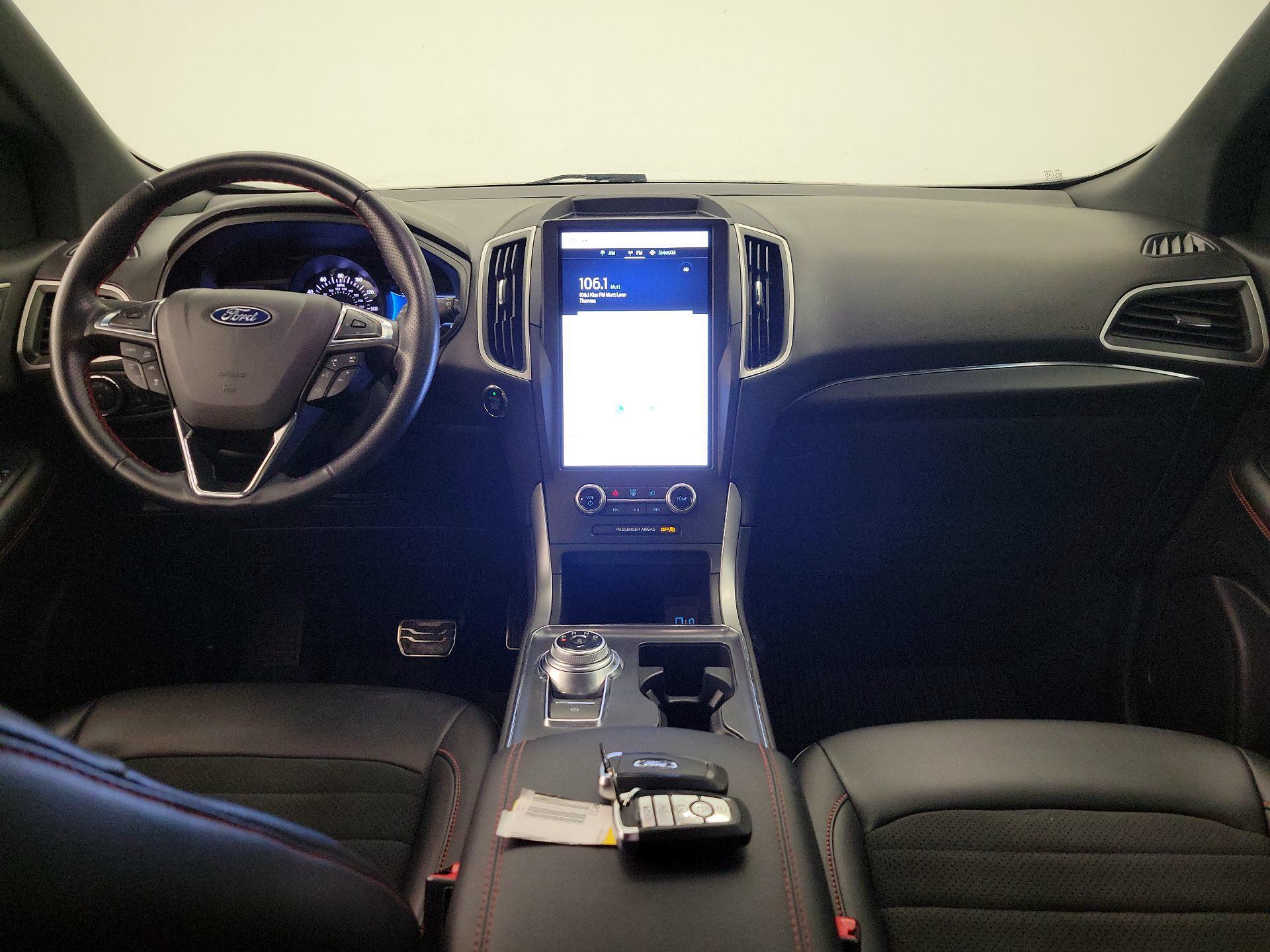 Thumbnail: 2022 Ford Edge - 9