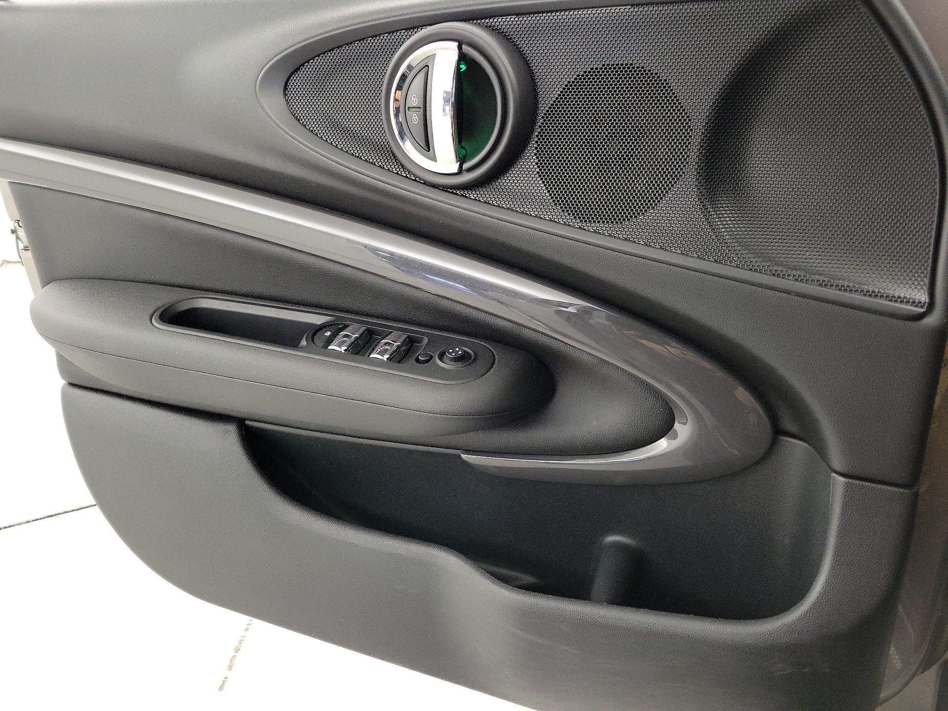 Thumbnail: 2017 MINI Cooper Clubman - 12