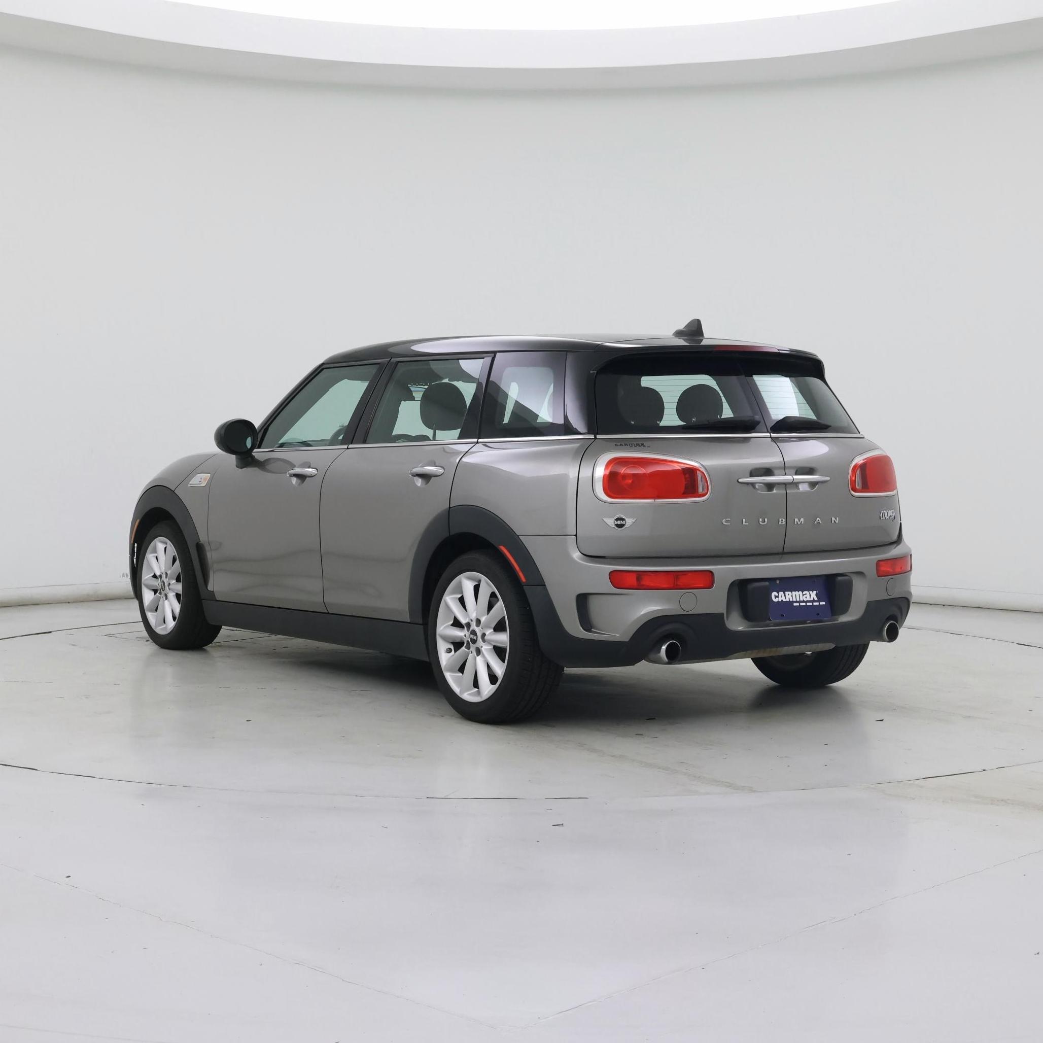 Thumbnail: 2017 MINI Cooper Clubman - 2