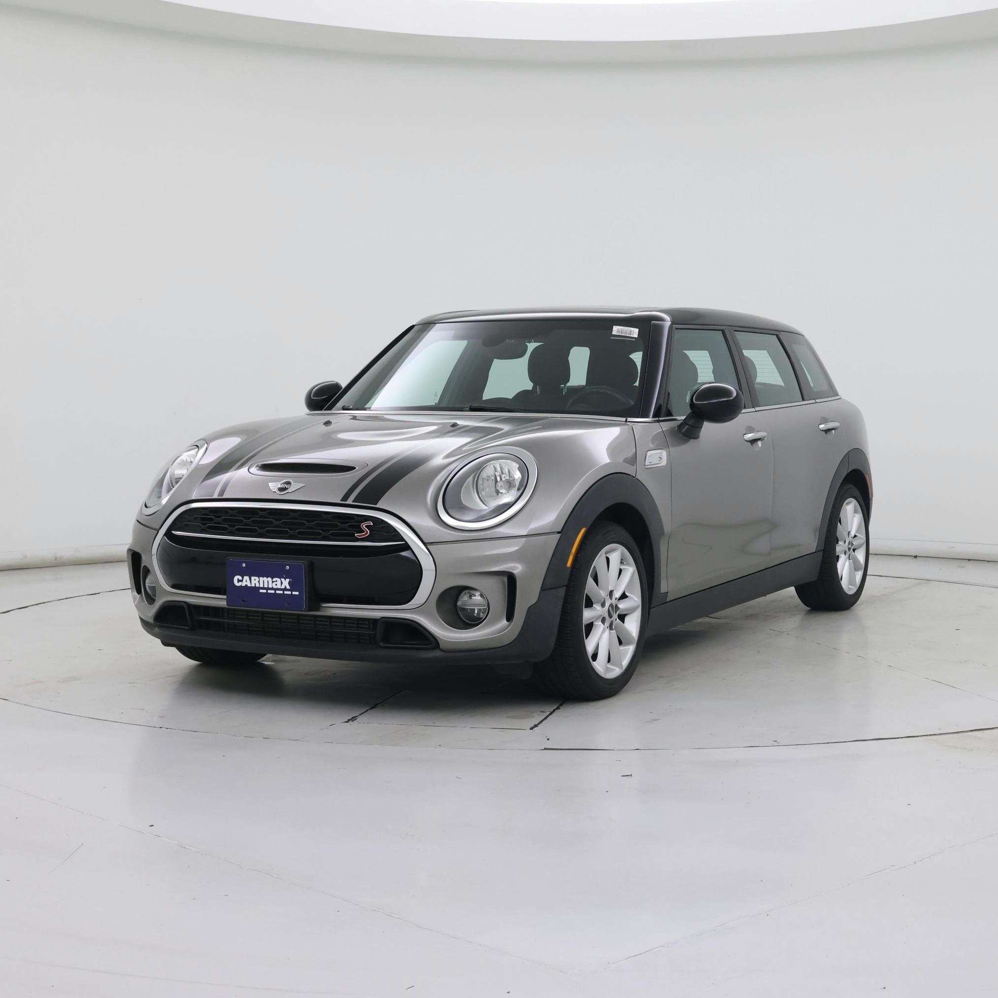 Thumbnail: 2017 MINI Cooper Clubman - 4