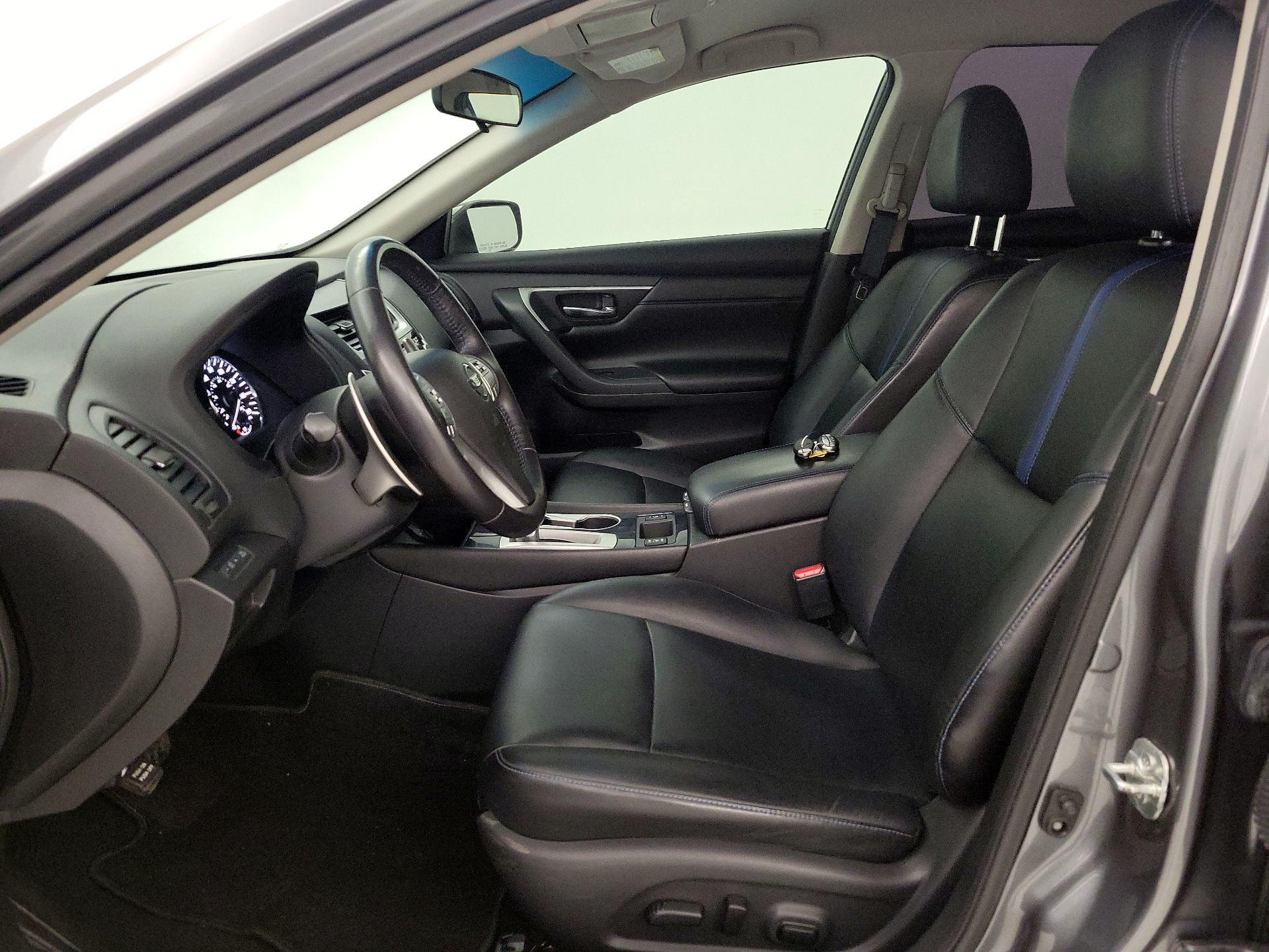 Thumbnail: 2018 Nissan Altima - 11