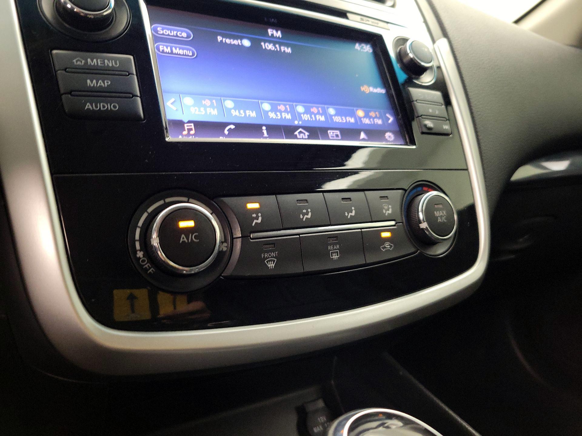 Thumbnail: 2018 Nissan Altima - 16