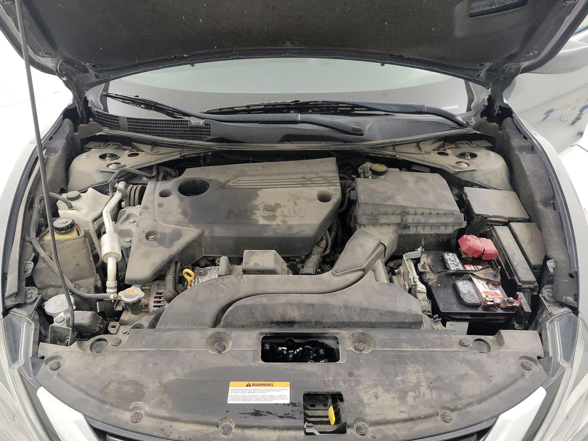 Thumbnail: 2018 Nissan Altima - 20