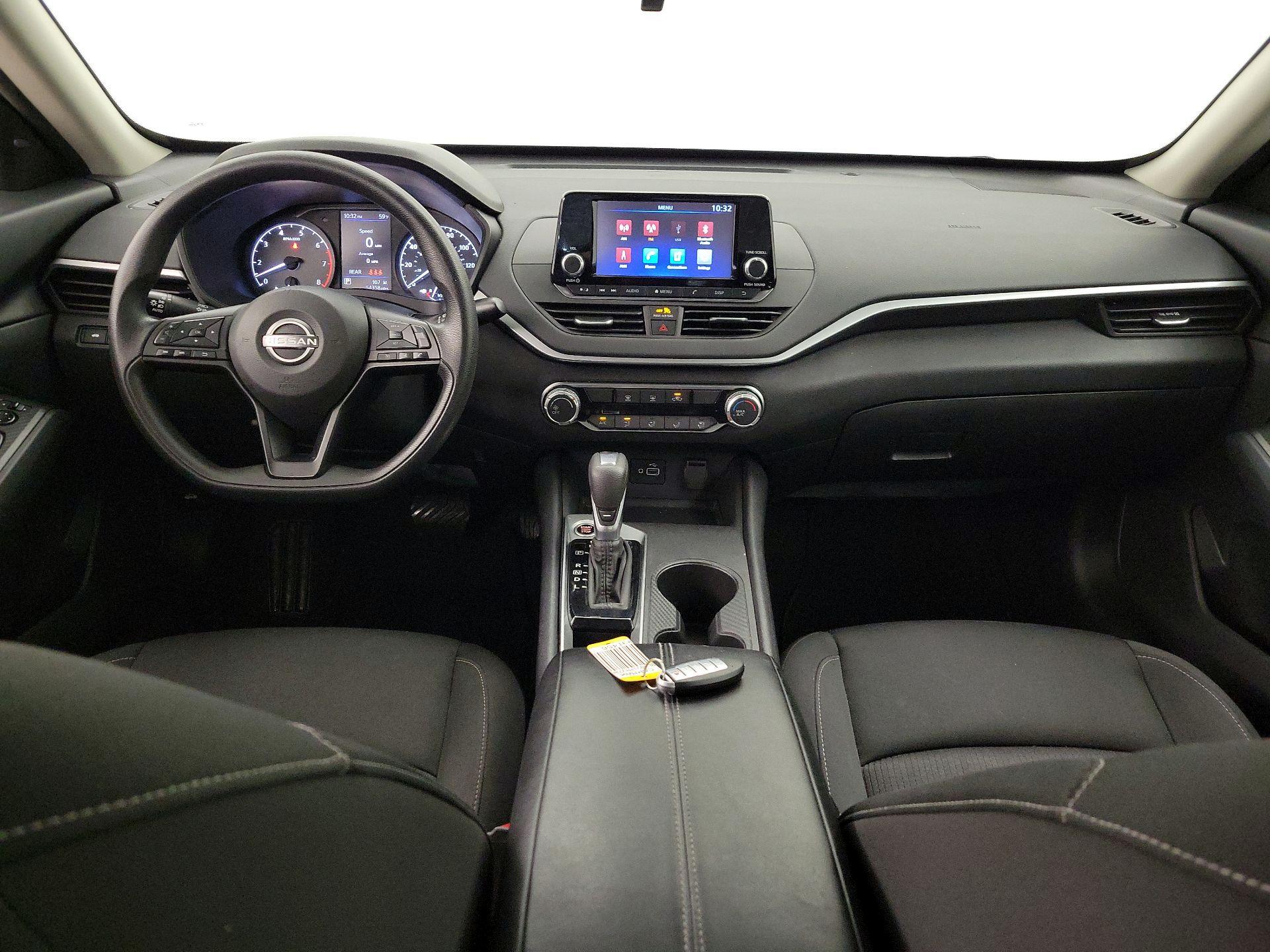 Thumbnail: 2023 Nissan Altima - 9