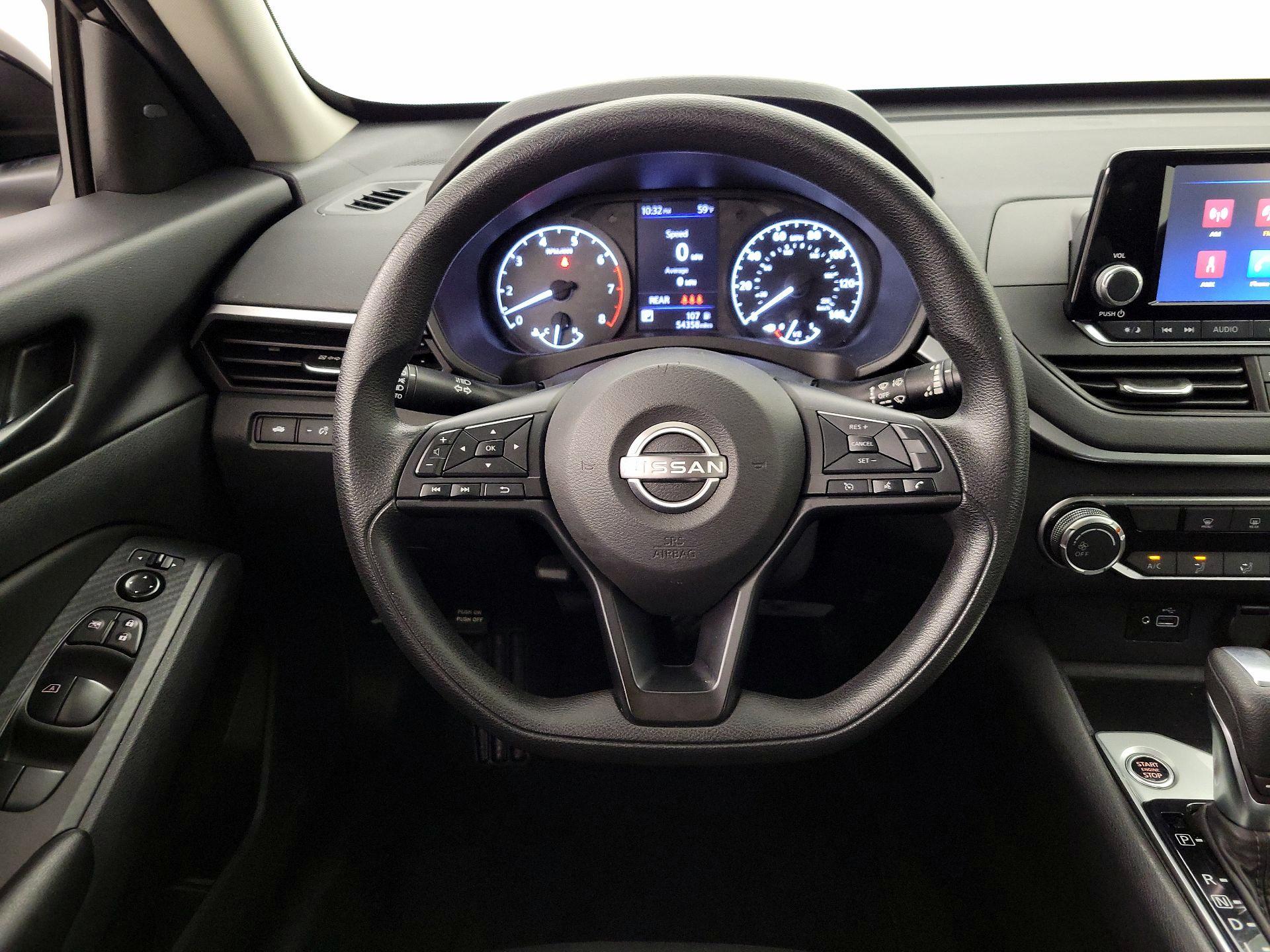 Thumbnail: 2023 Nissan Altima - 10