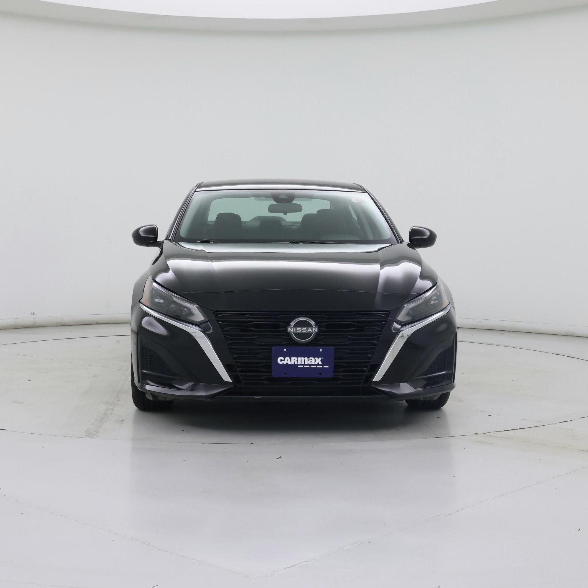 Thumbnail: 2023 Nissan Altima - 5