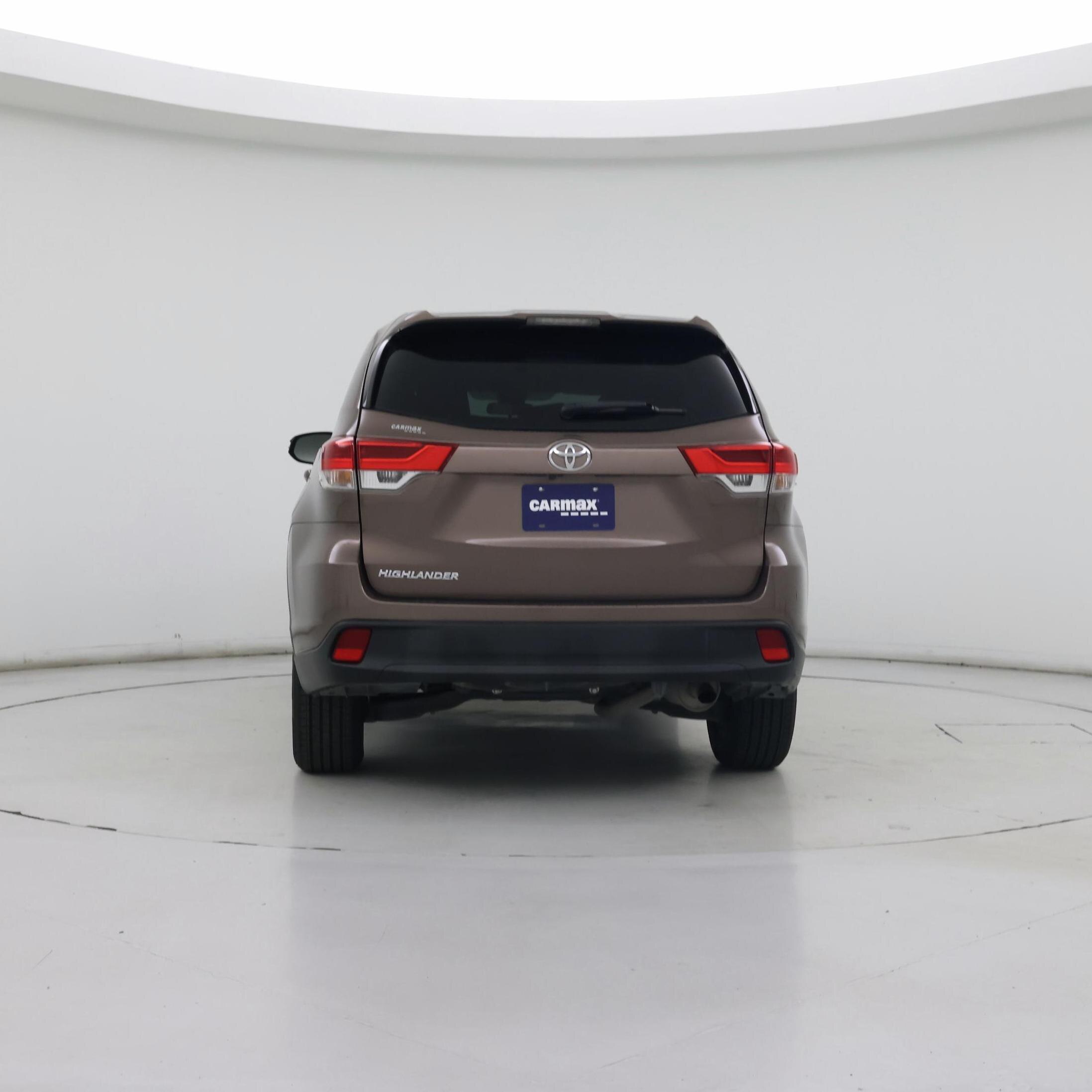 Thumbnail: 2019 Toyota Highlander - 6