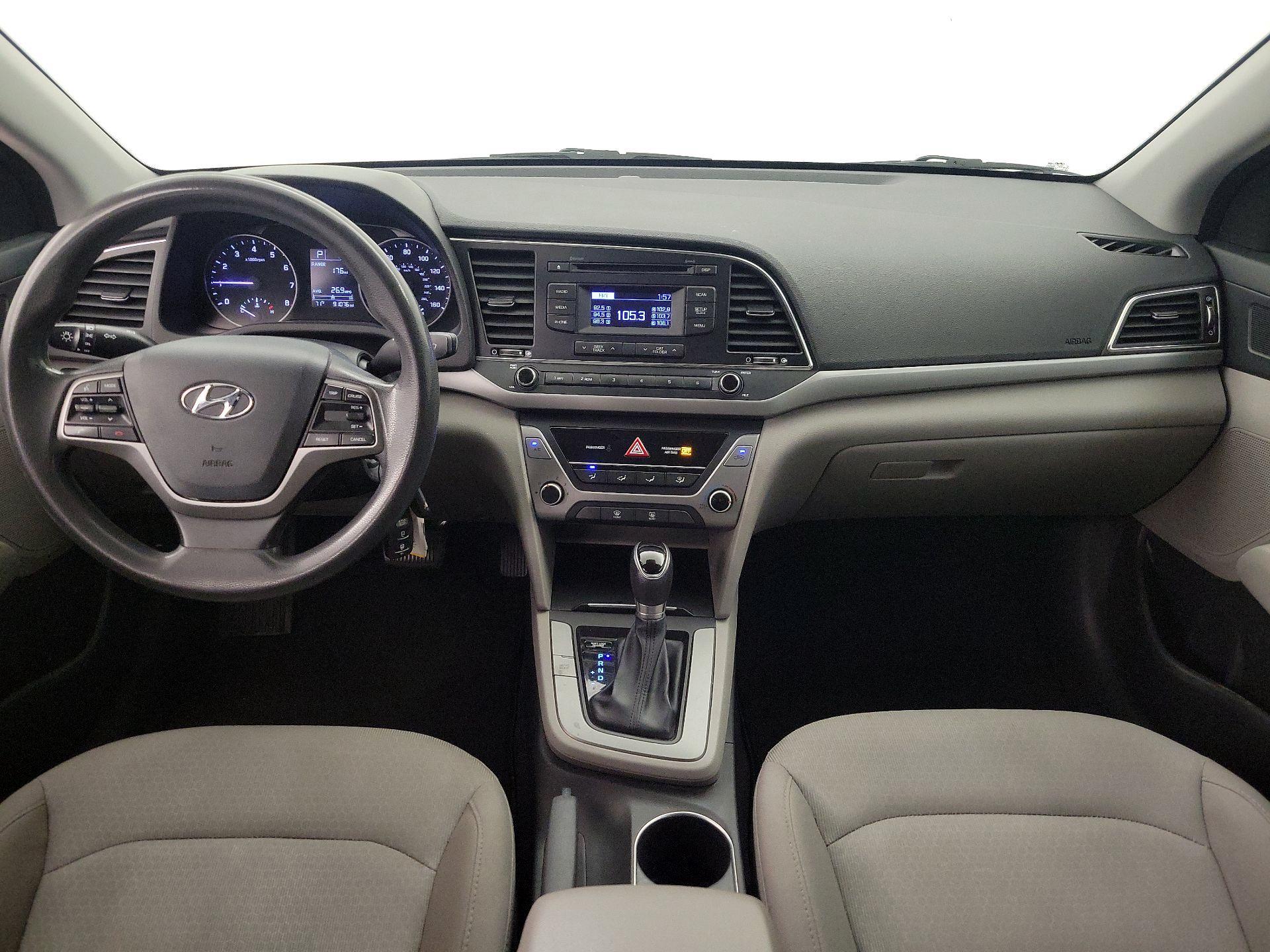 Thumbnail: 2017 Hyundai Elantra - 9