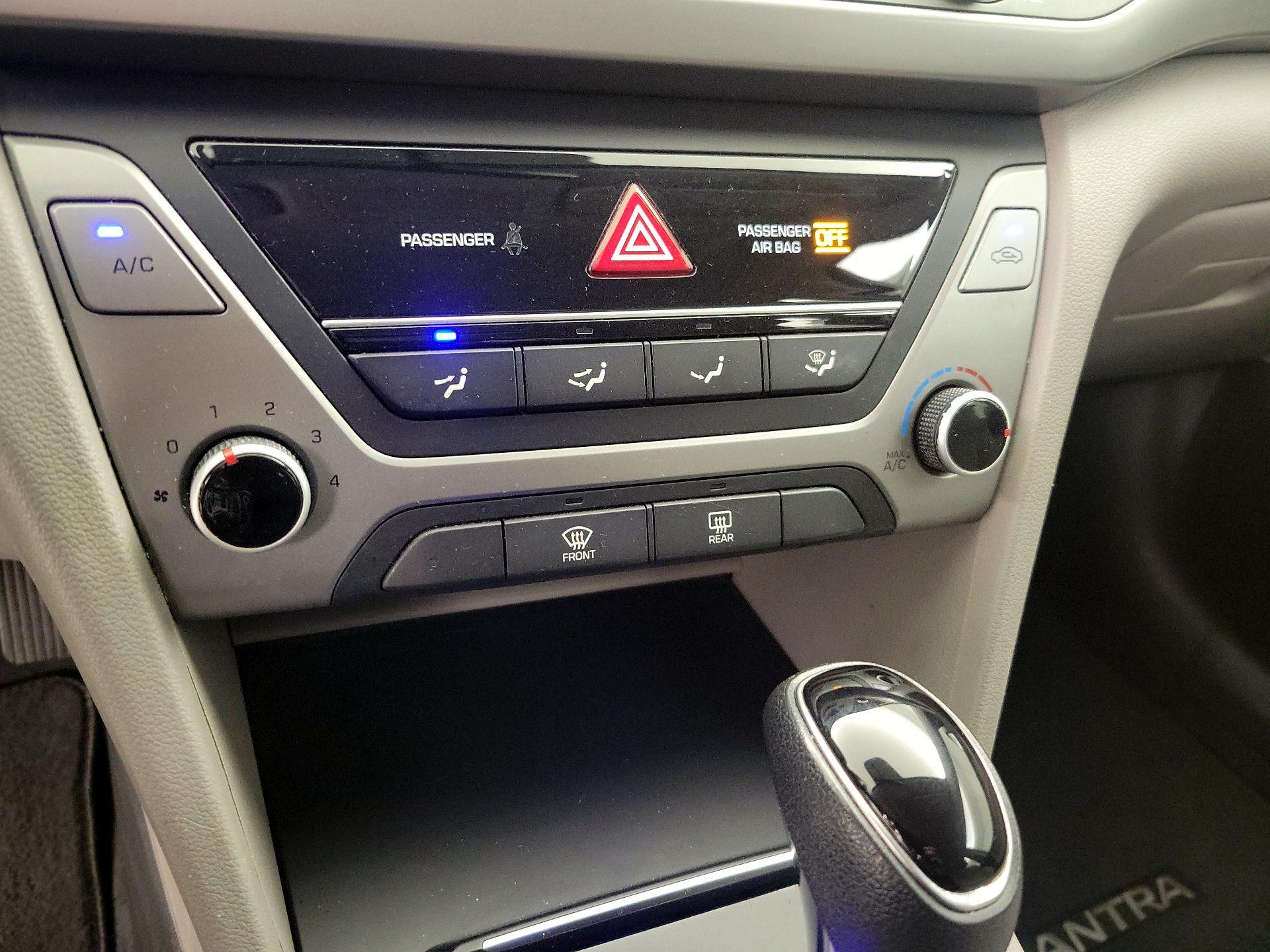 Thumbnail: 2017 Hyundai Elantra - 15