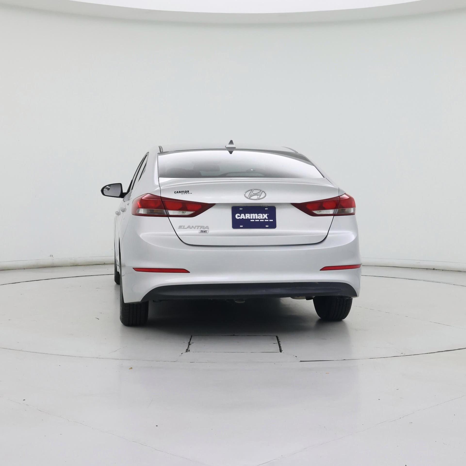 Thumbnail: 2017 Hyundai Elantra - 6