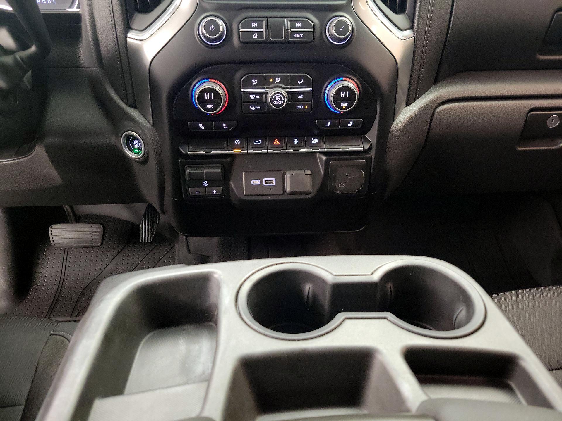 Thumbnail: 2019 Chevrolet Silverado 1500 - 17