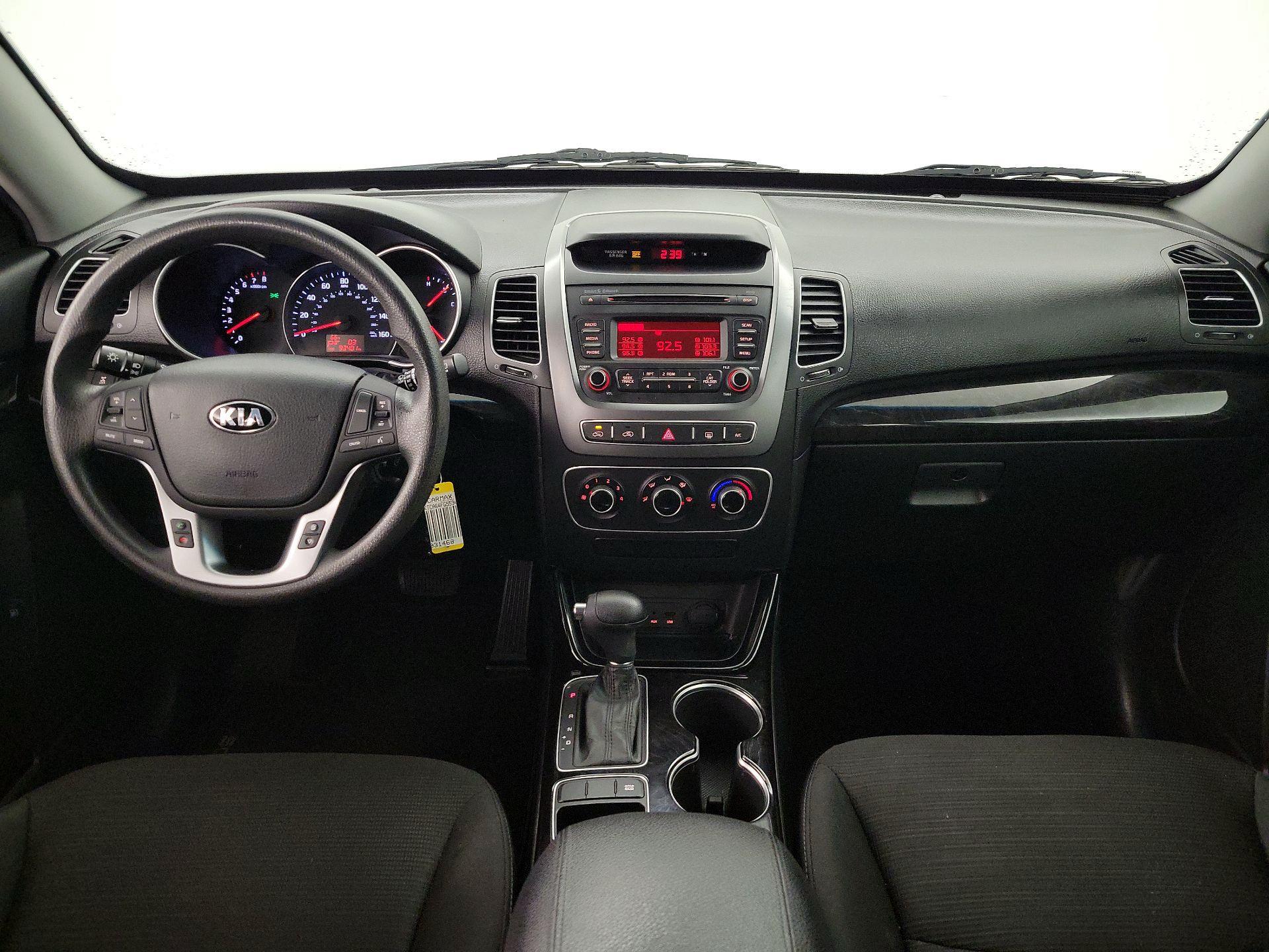 Thumbnail: 2015 Kia Sorento - 9