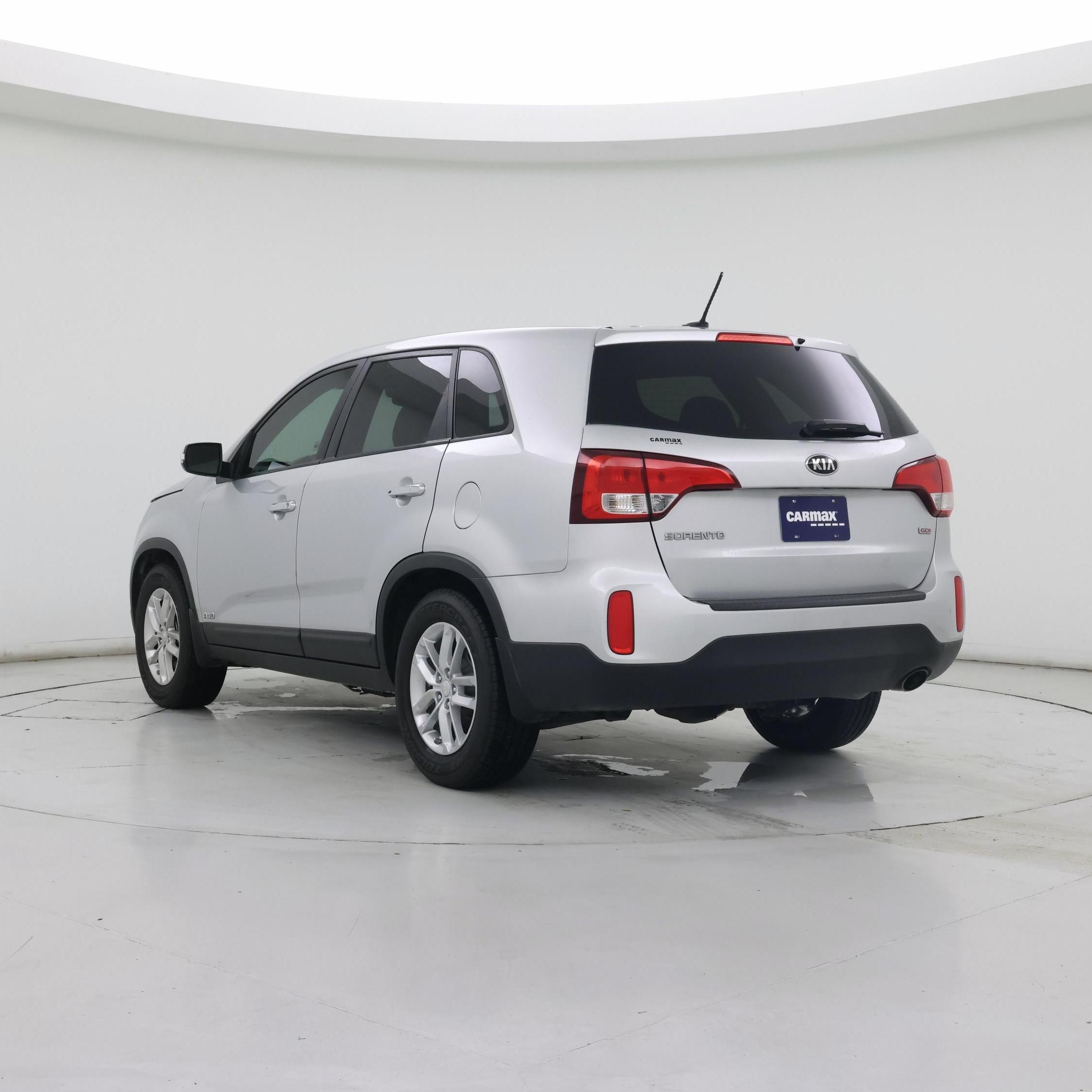 Thumbnail: 2015 Kia Sorento - 2