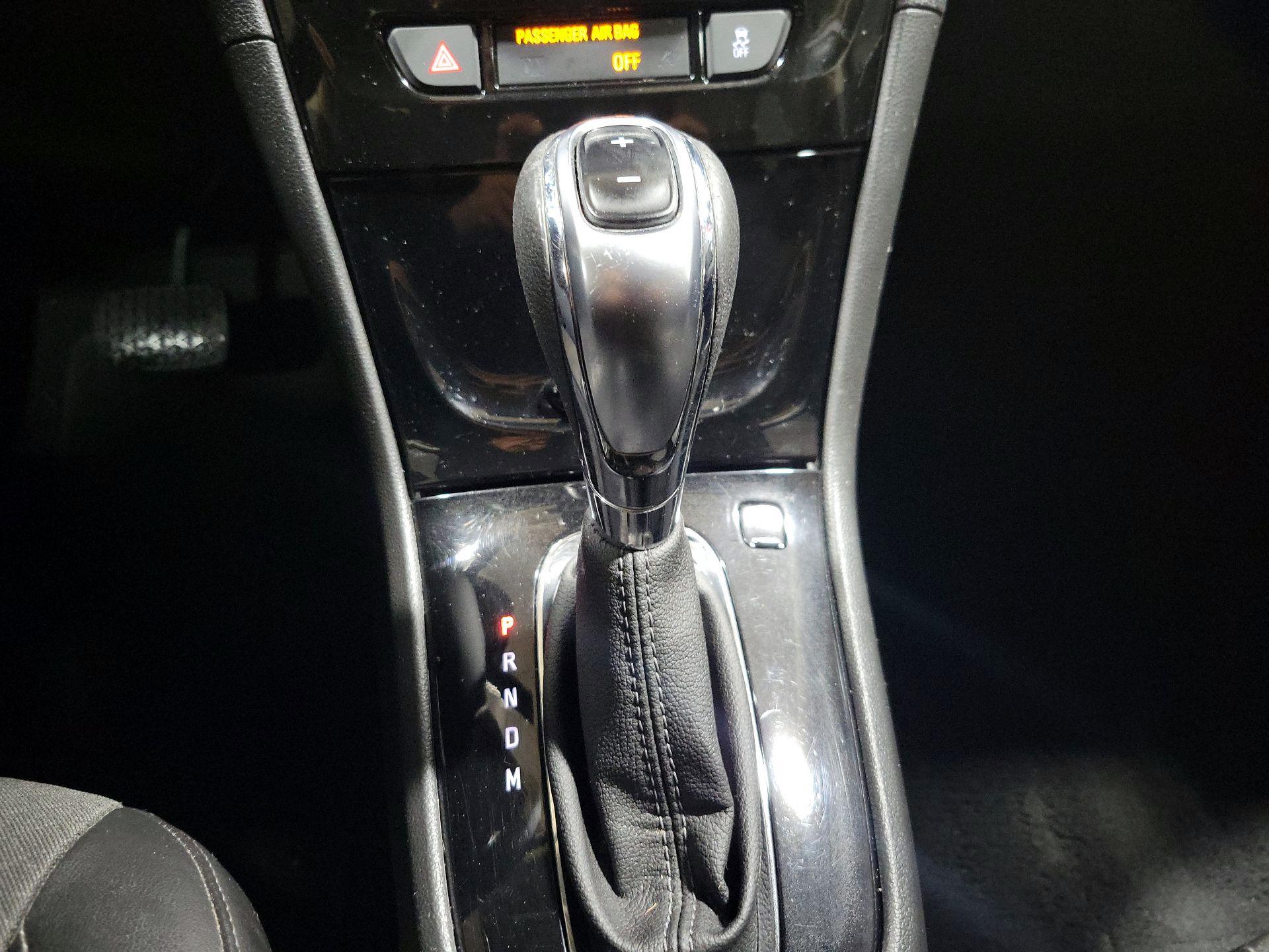 Thumbnail: 2019 Buick Encore - 17