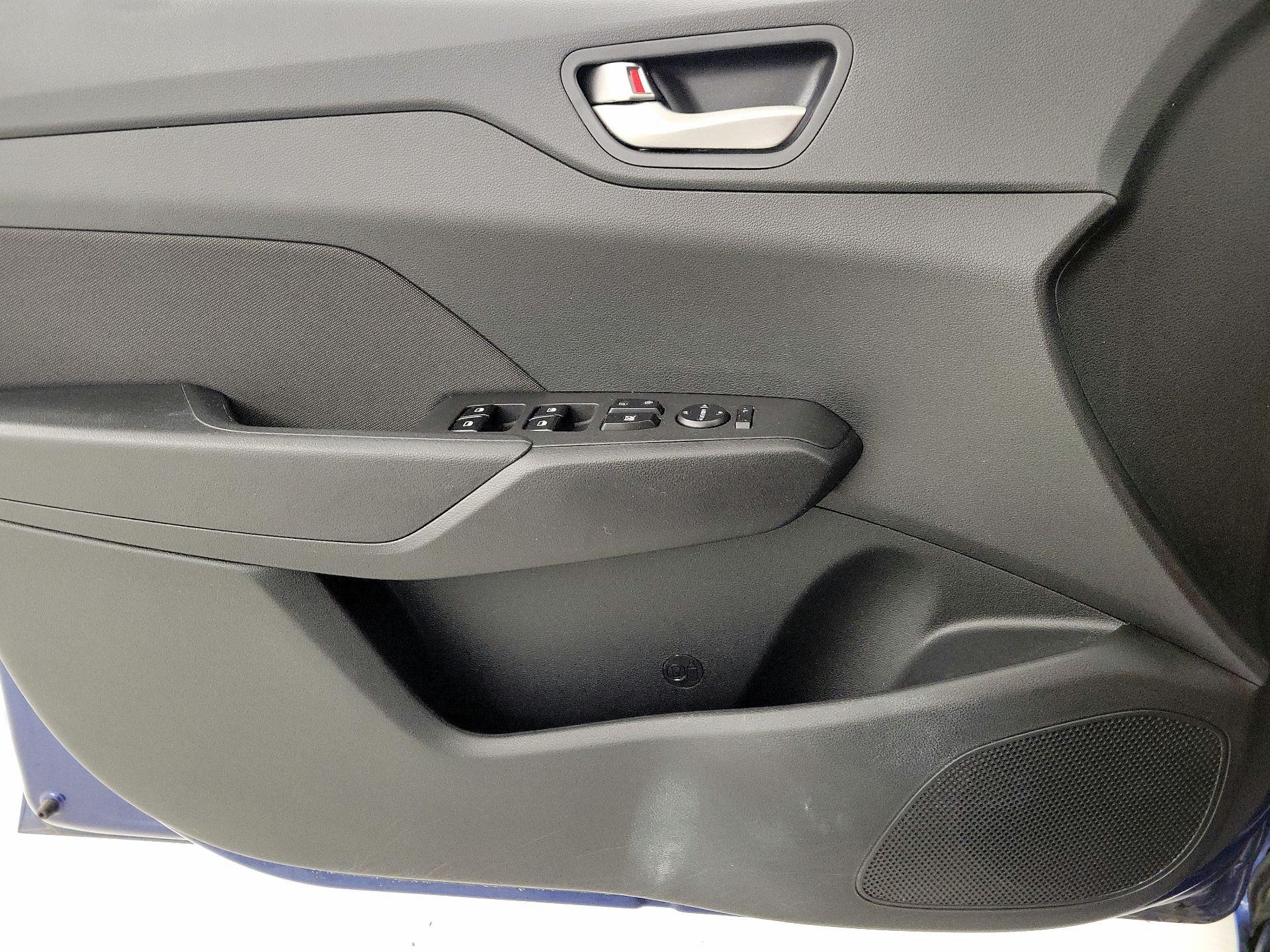 Thumbnail: 2020 Hyundai Accent - 12