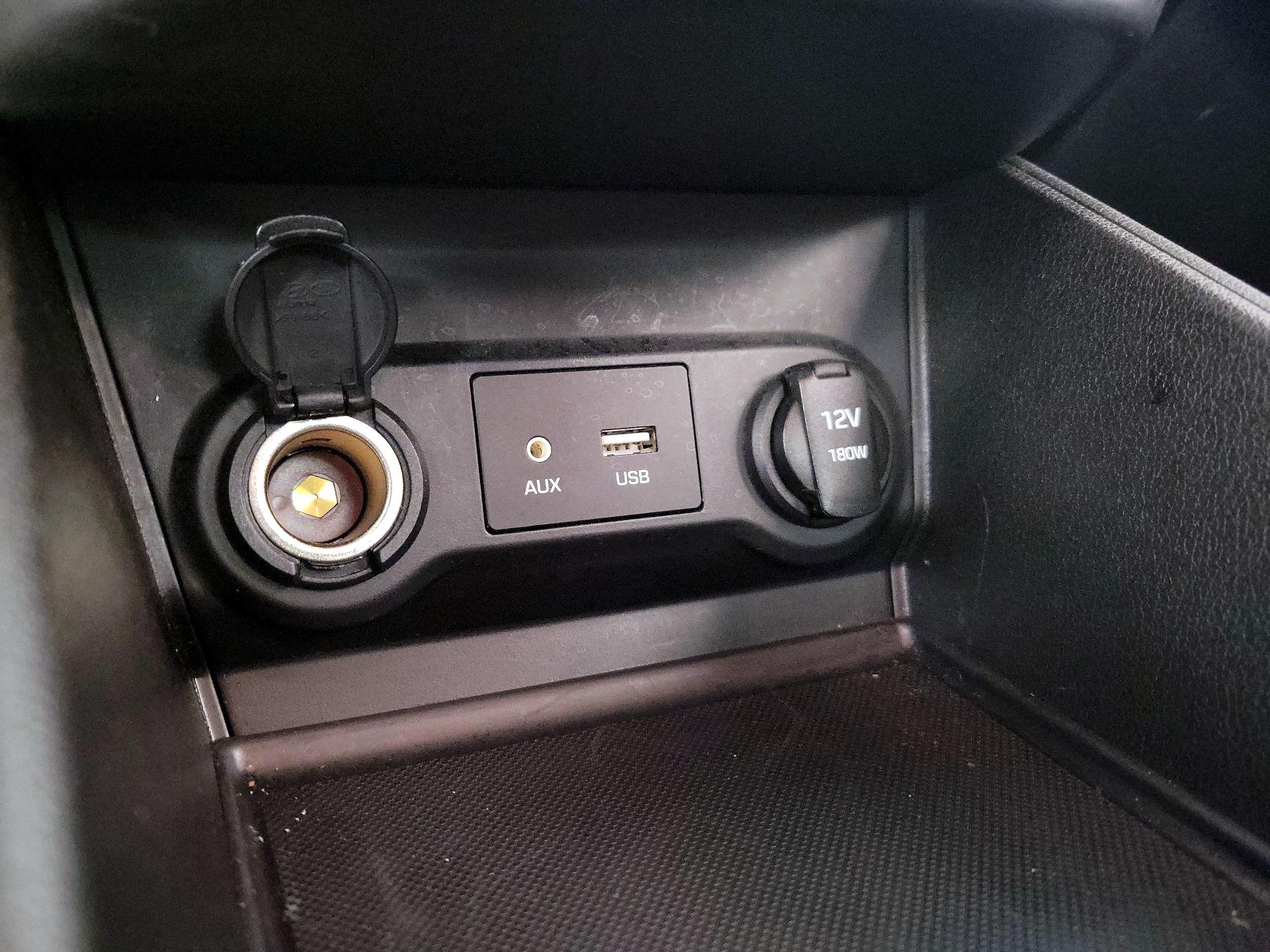 Thumbnail: 2020 Hyundai Accent - 18