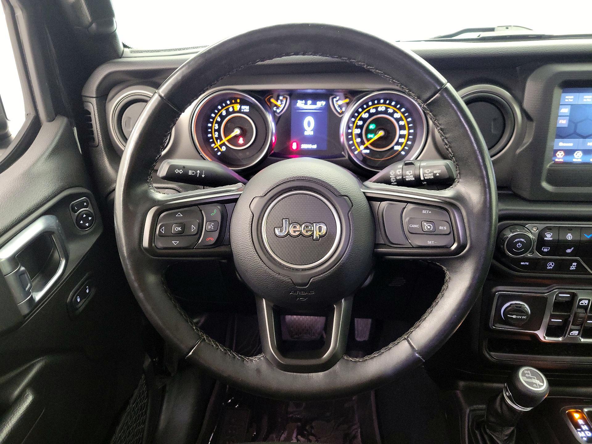 Thumbnail: 2022 Jeep Wrangler - 10