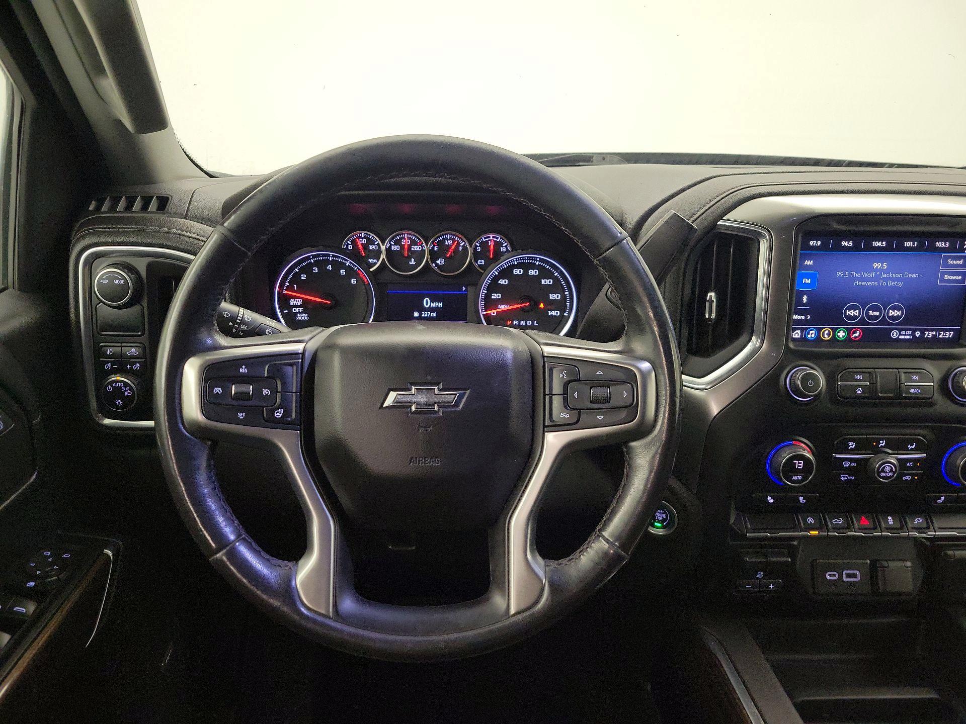 Thumbnail: 2022 Chevrolet Silverado 1500 - 10