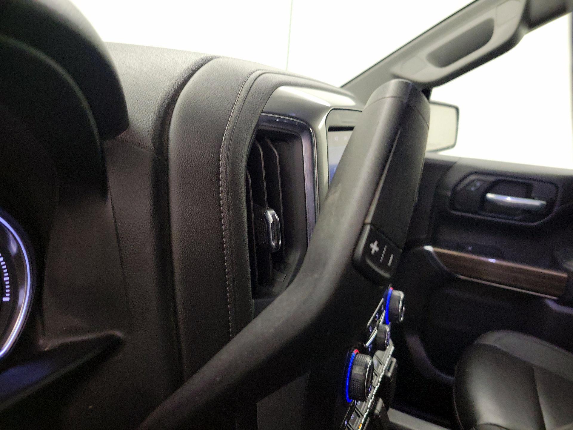 Thumbnail: 2022 Chevrolet Silverado 1500 - 17