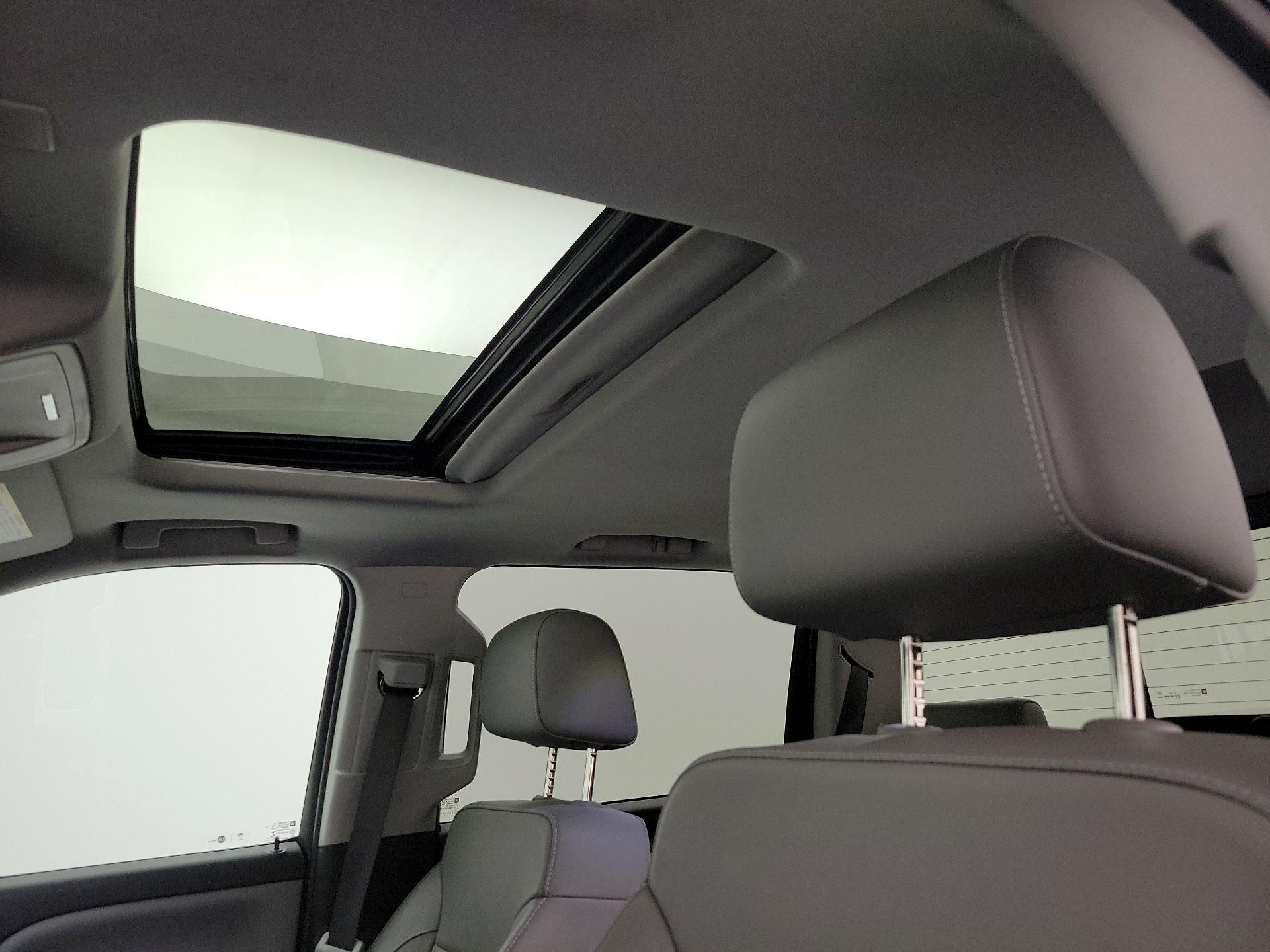 Thumbnail: 2019 GMC Sierra 2500 - 18