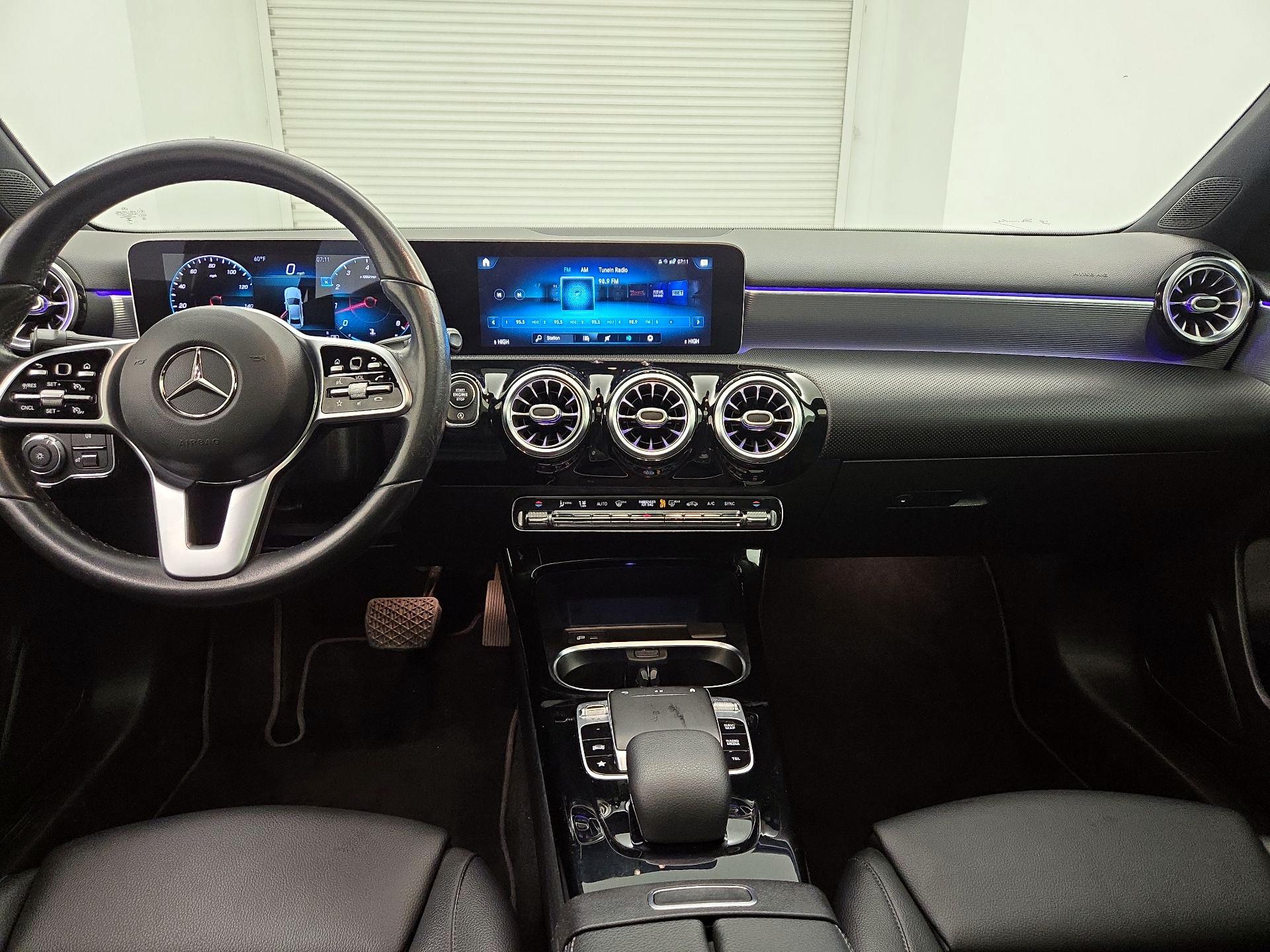 Thumbnail: 2020 Mercedes-Benz A-Class - 9