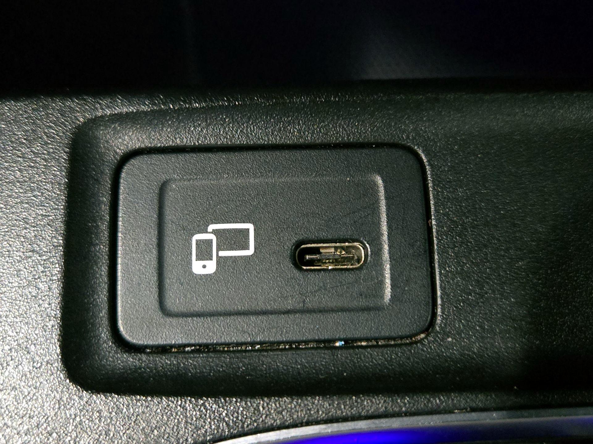 Thumbnail: 2020 Mercedes-Benz A-Class - 18