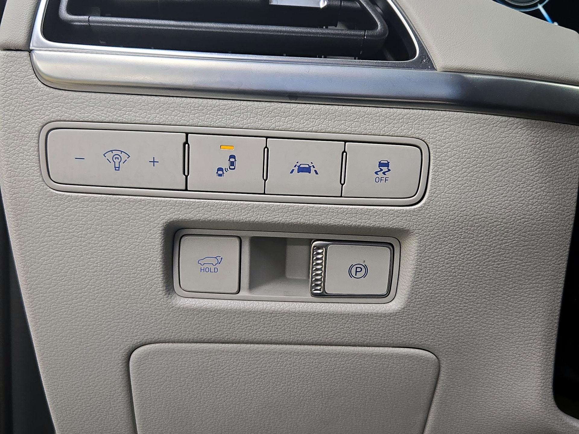 Thumbnail: 2022 Hyundai Palisade - 13