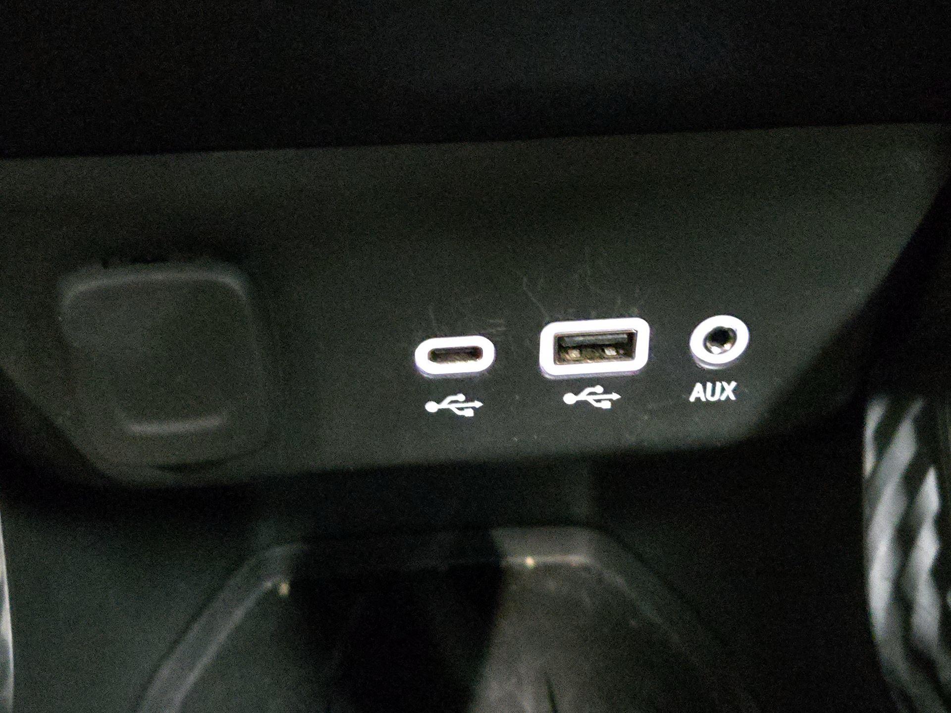 Thumbnail: 2023 Chevrolet TrailBlazer - 18