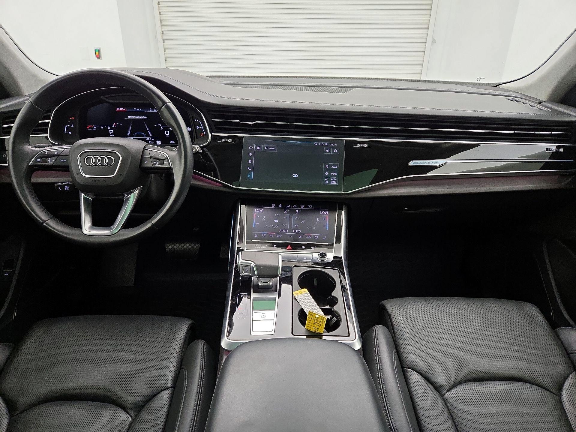 Thumbnail: 2020 Audi Q8 - 9