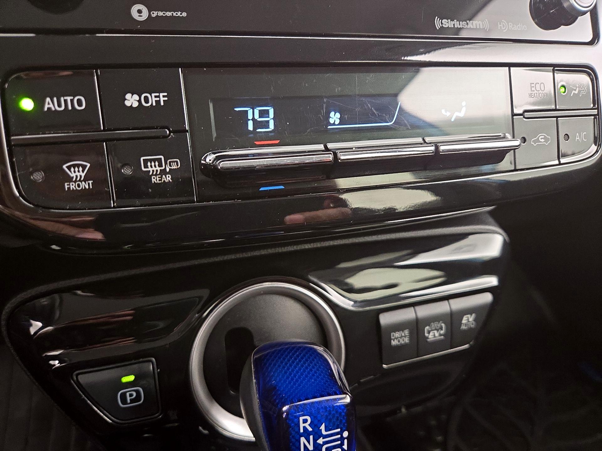 Thumbnail: 2020 Toyota Prius Prime - 16