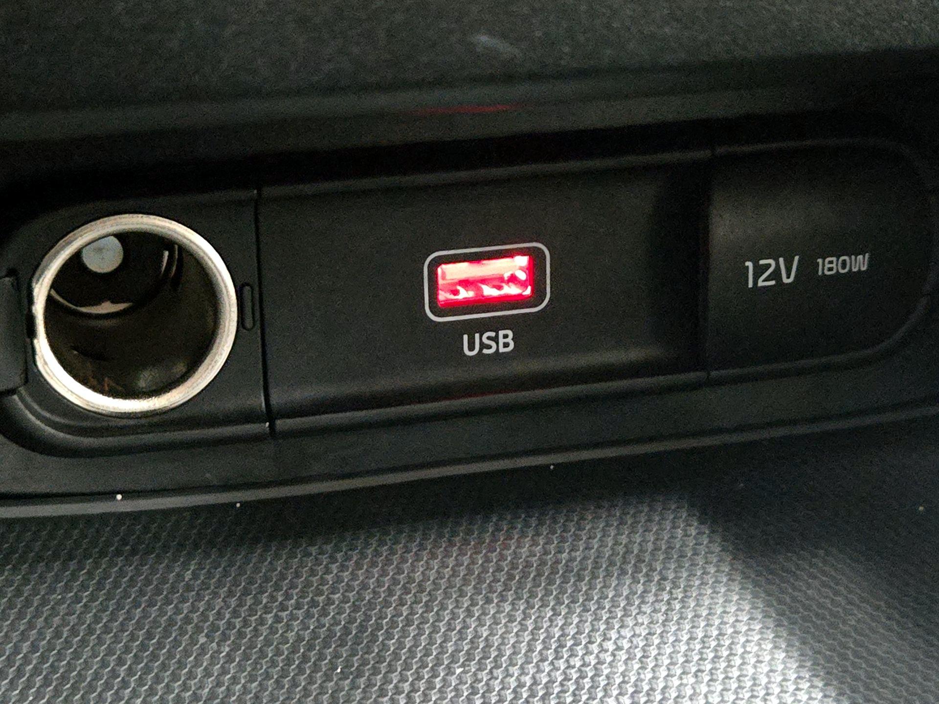 Thumbnail: 2023 Kia Forte - 18