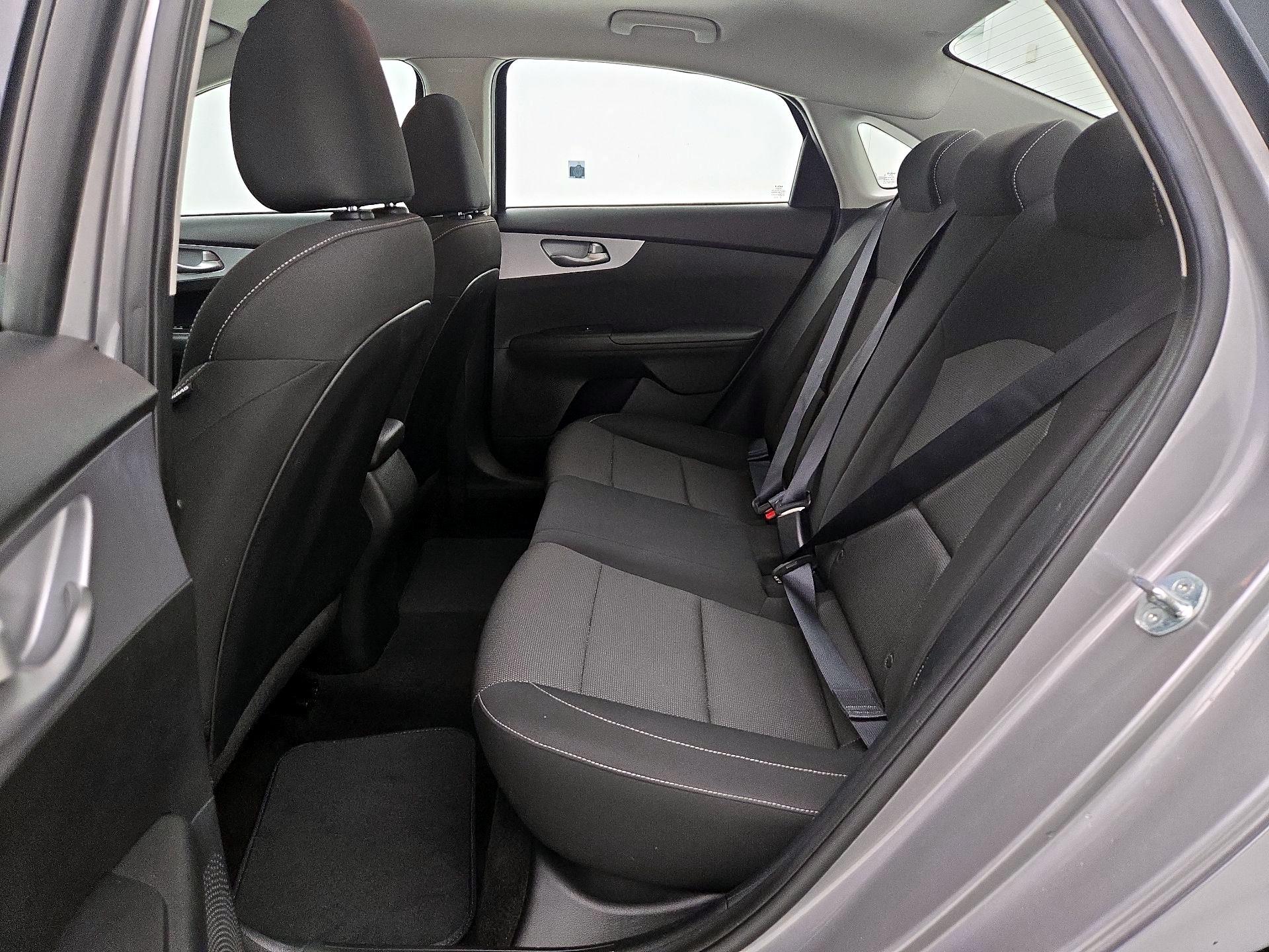 Thumbnail: 2023 Kia Forte - 19