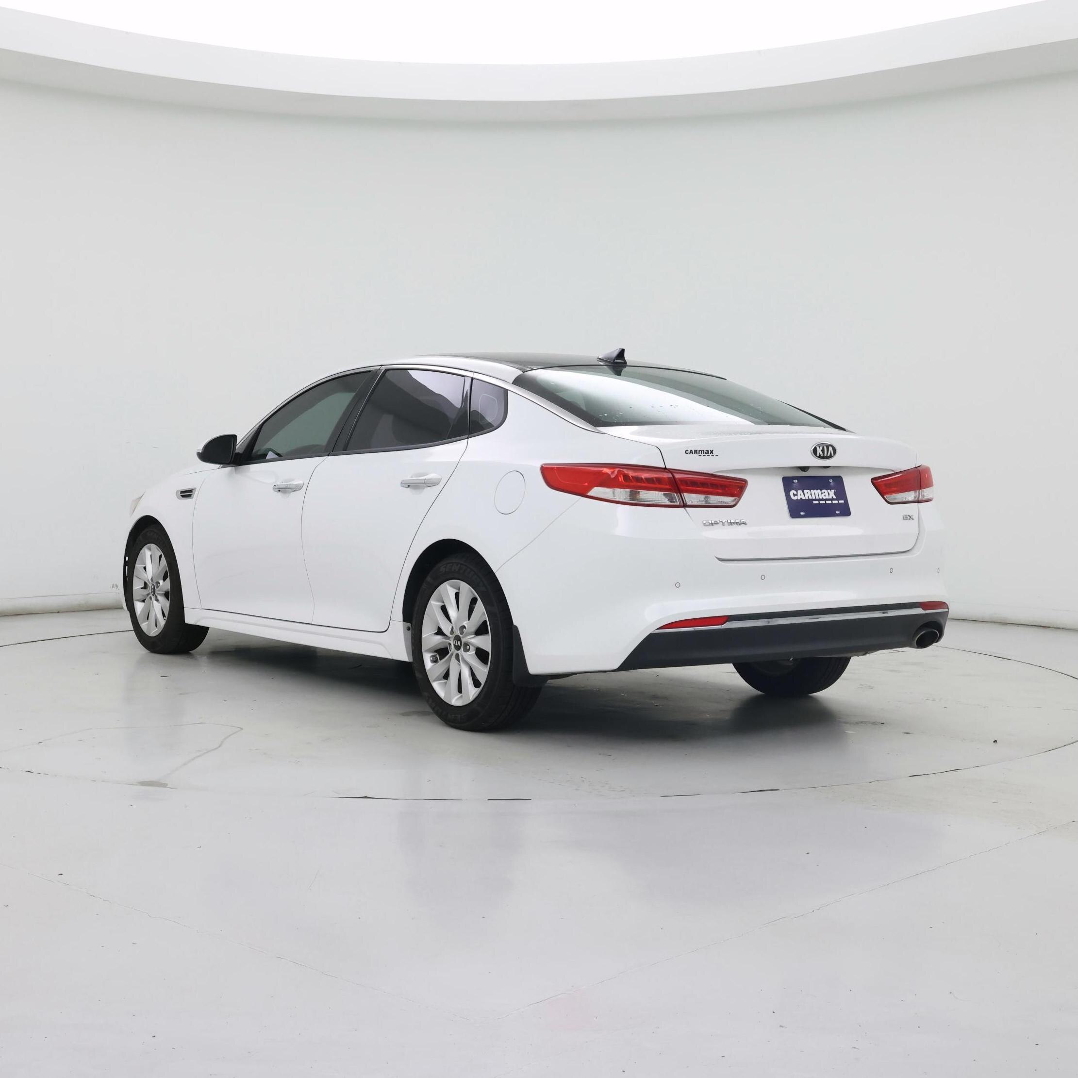 Thumbnail: 2018 Kia Optima - 2