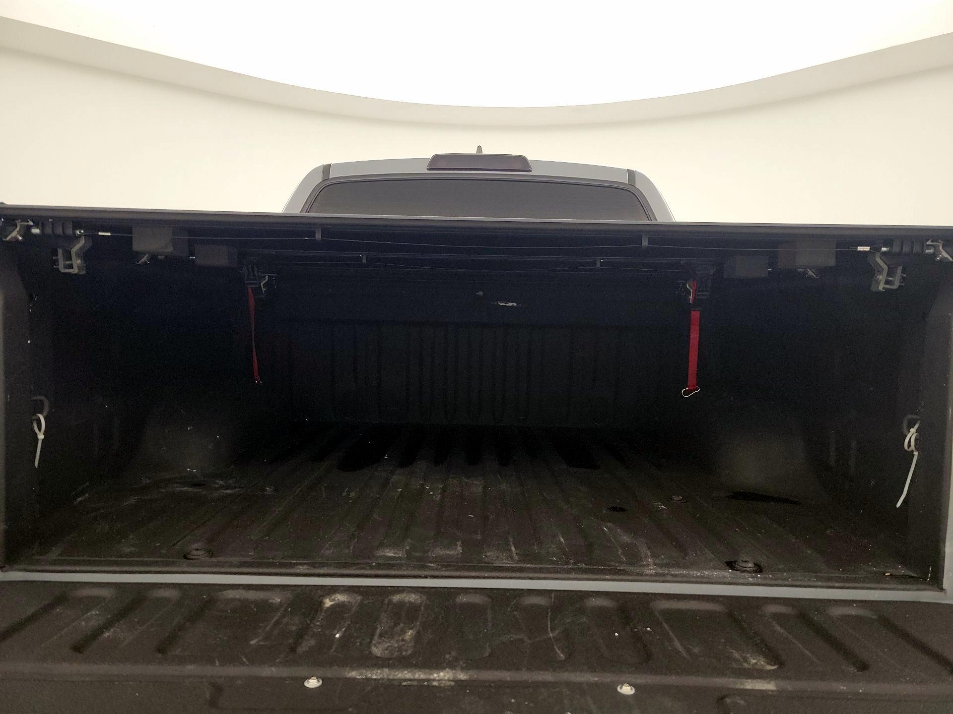 Thumbnail: 2021 Toyota Tundra - 19