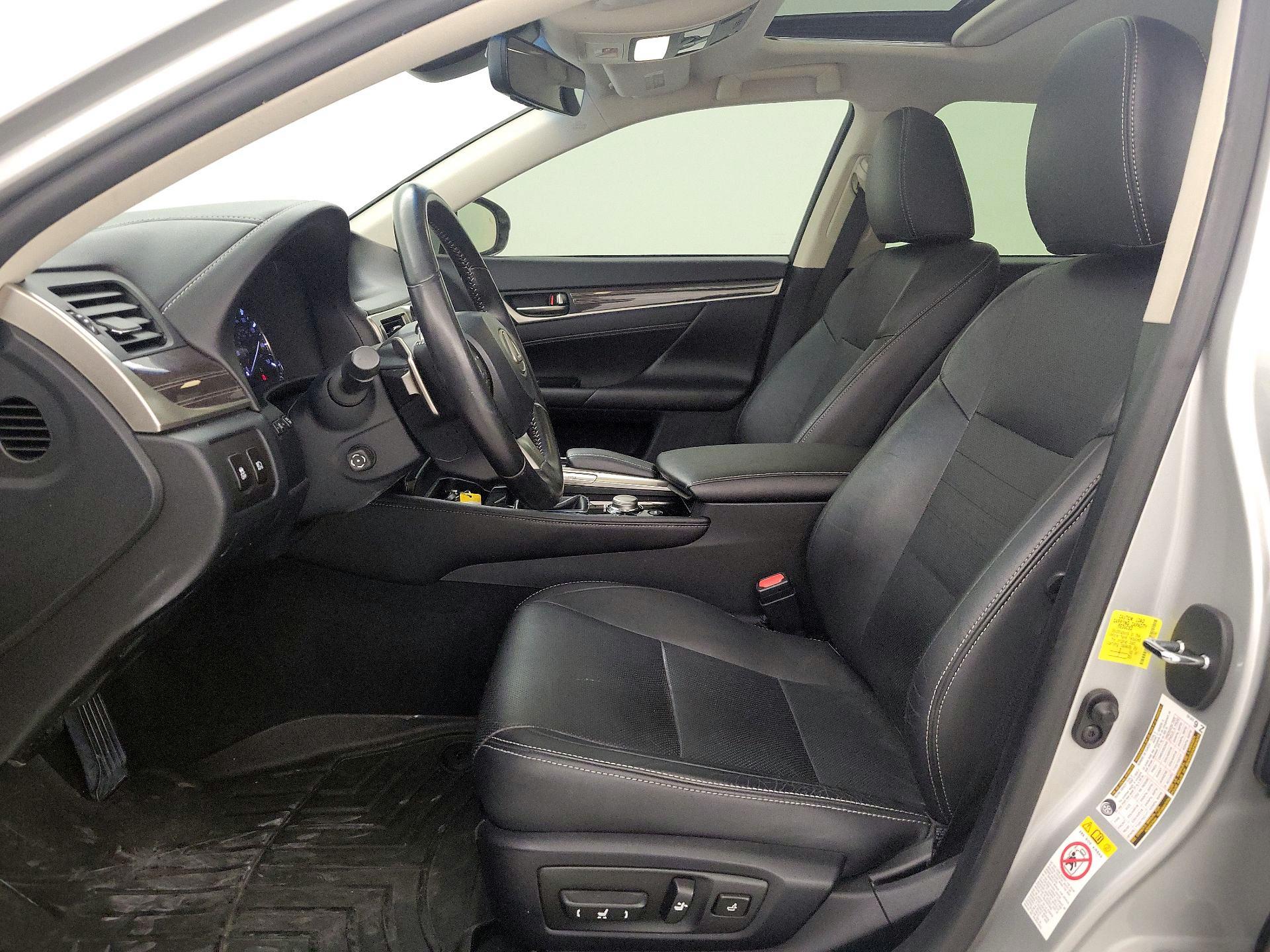 Thumbnail: 2017 Lexus GS - 11