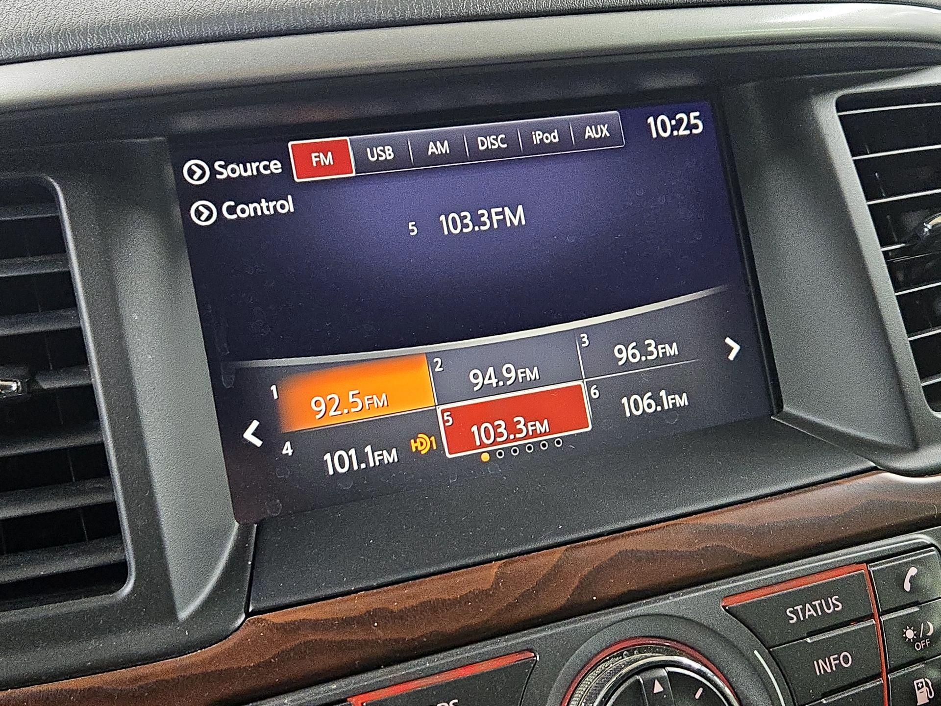 Thumbnail: 2020 Nissan Pathfinder - 16